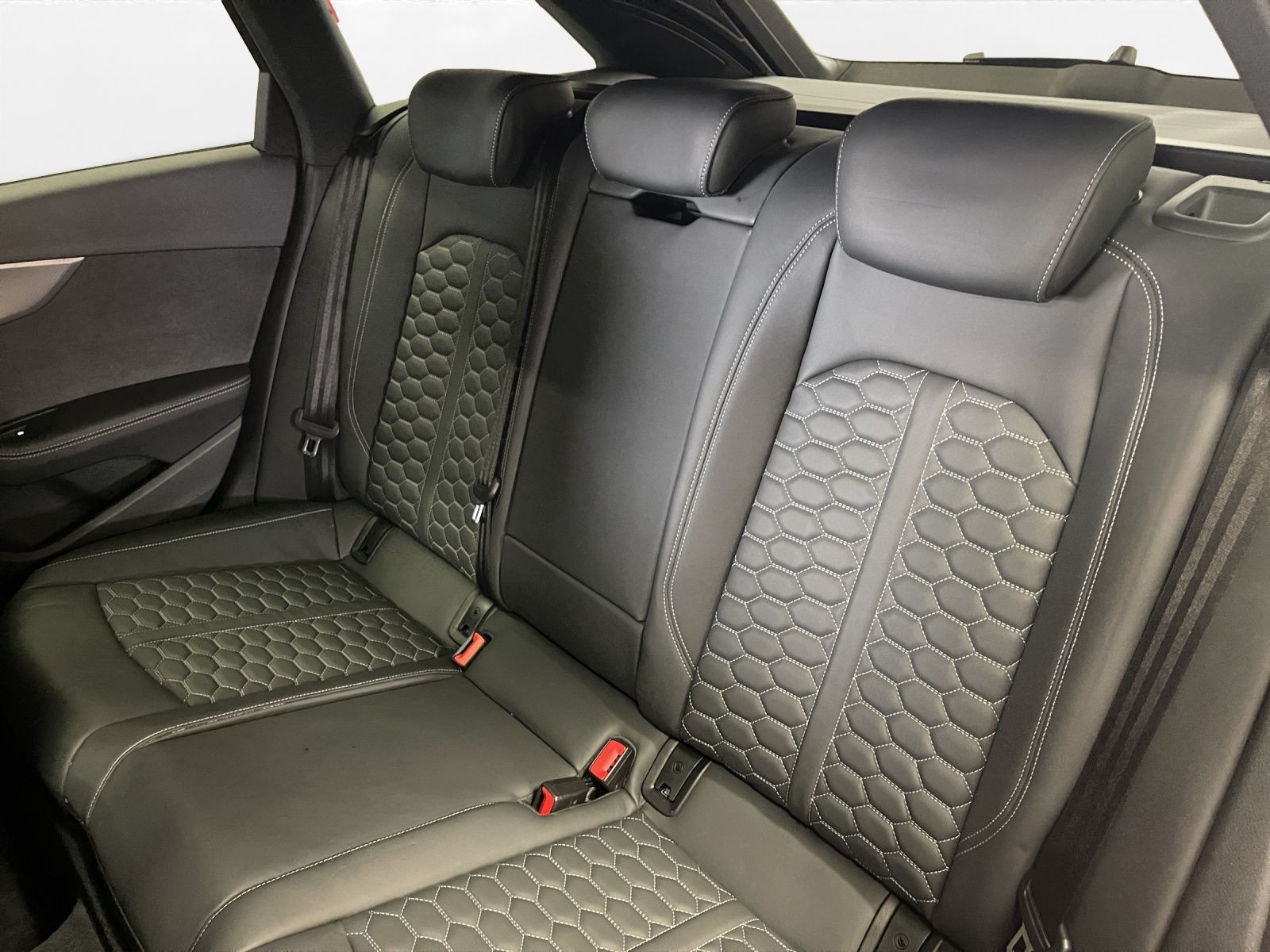 Audi - RS 4 Avant_20