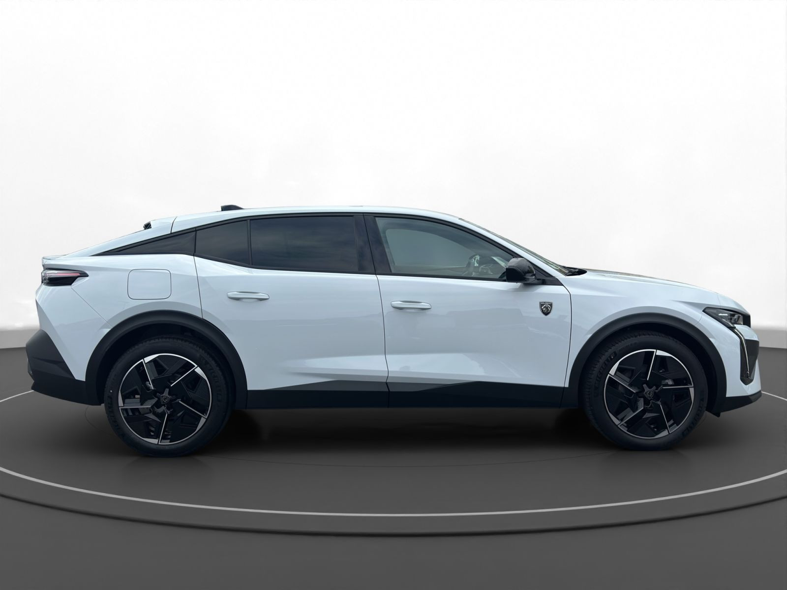 Peugeot - 408_6