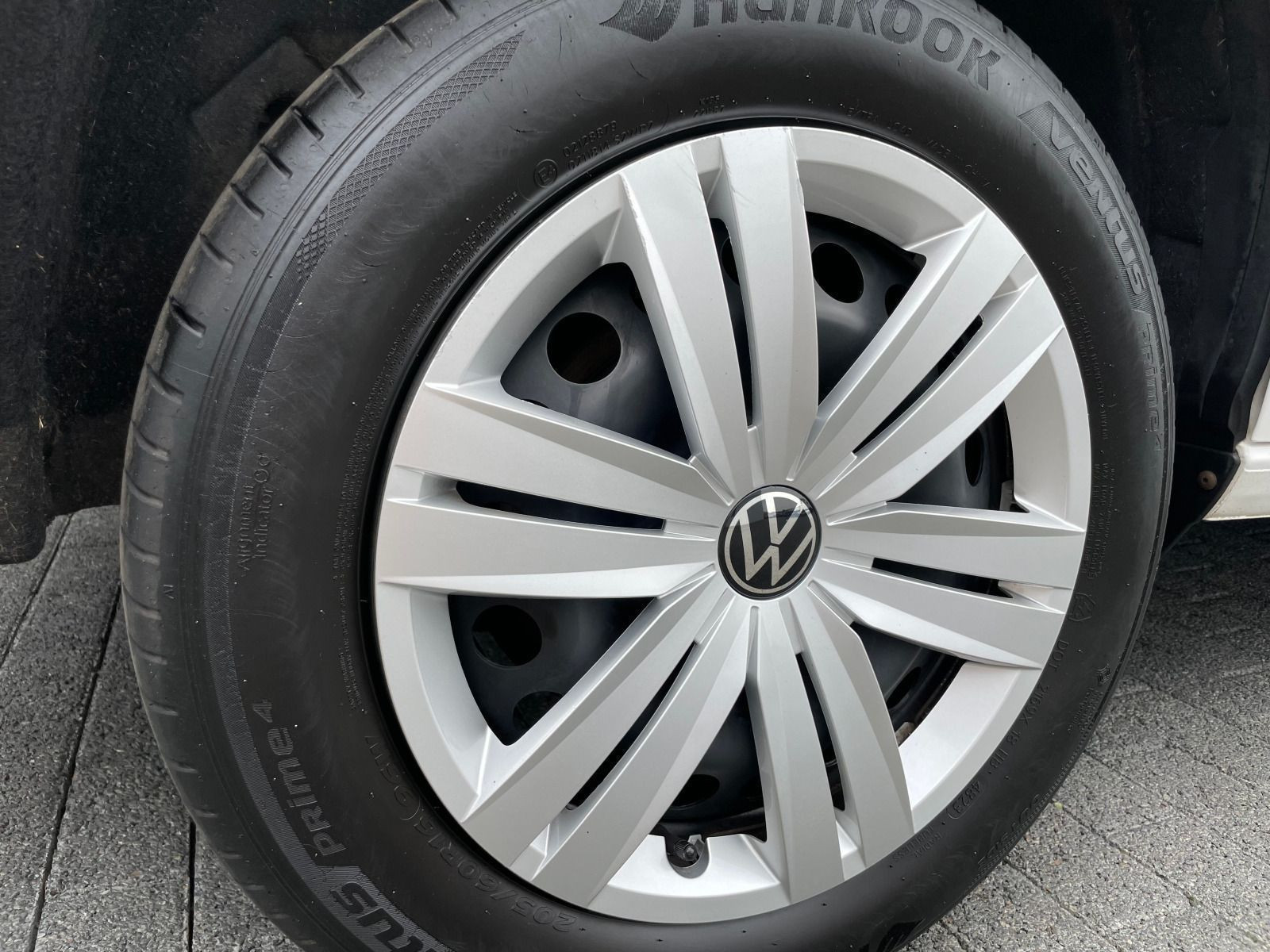 Volkswagen - Caddy Cargo_14