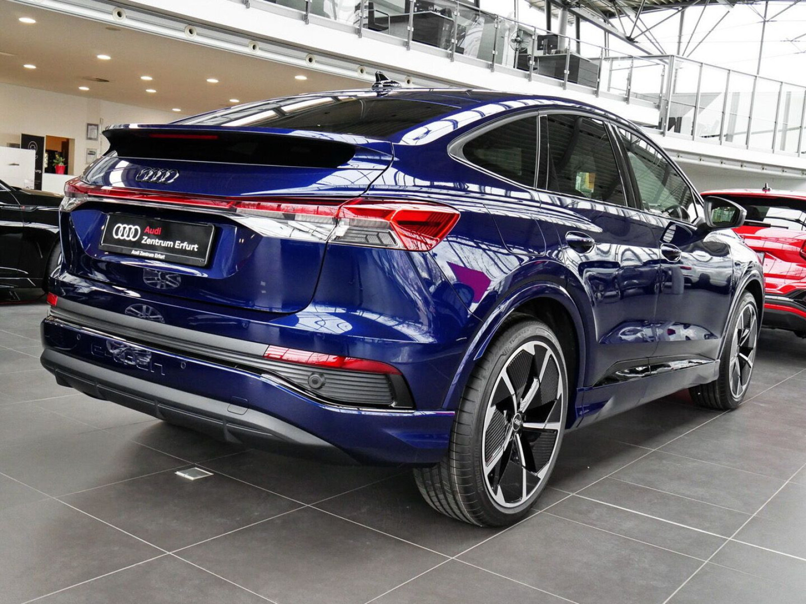 Audi - Q4 Sportback e-tron_2
