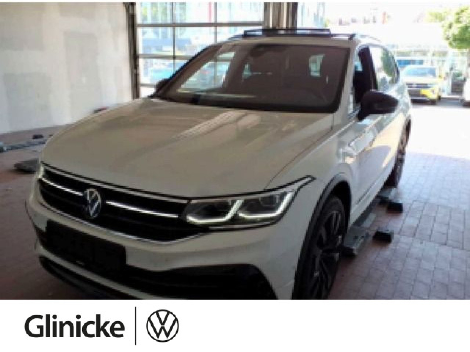 Tiguan Allspace 2.0 TSI R-Line 4Motion DSG, 7 SITZER, RFK