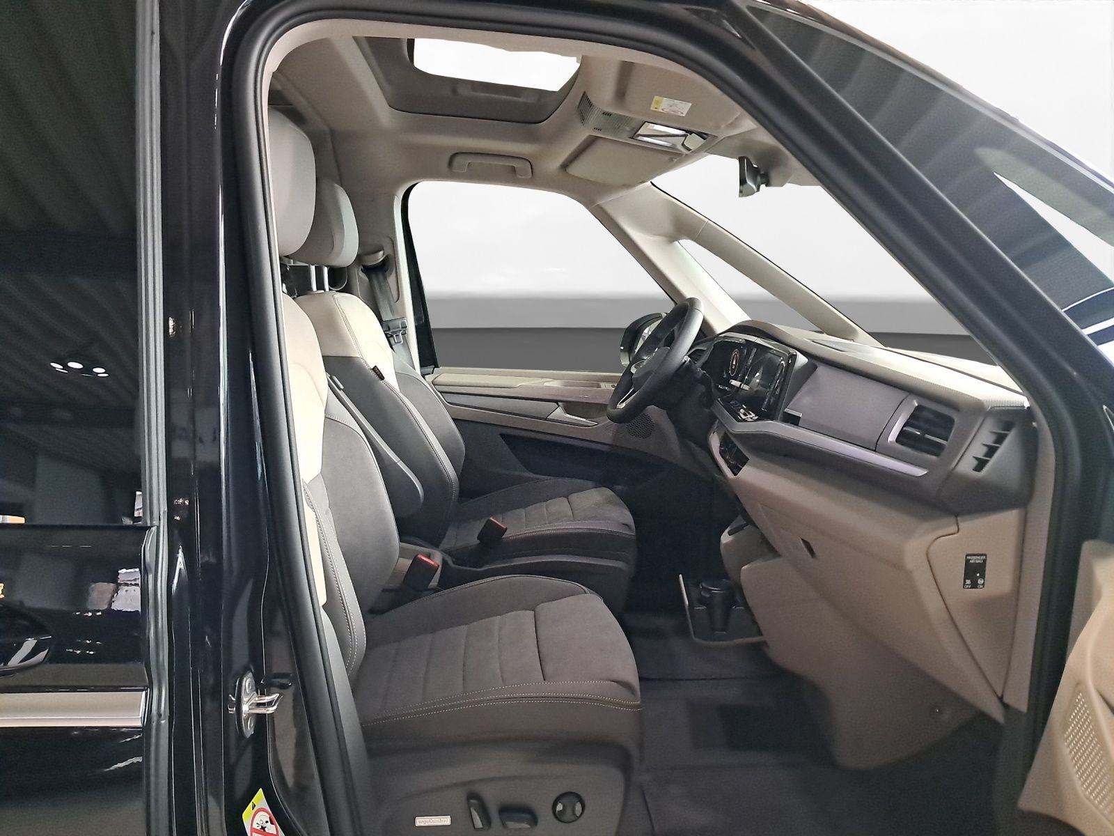 Volkswagen - Multivan_9