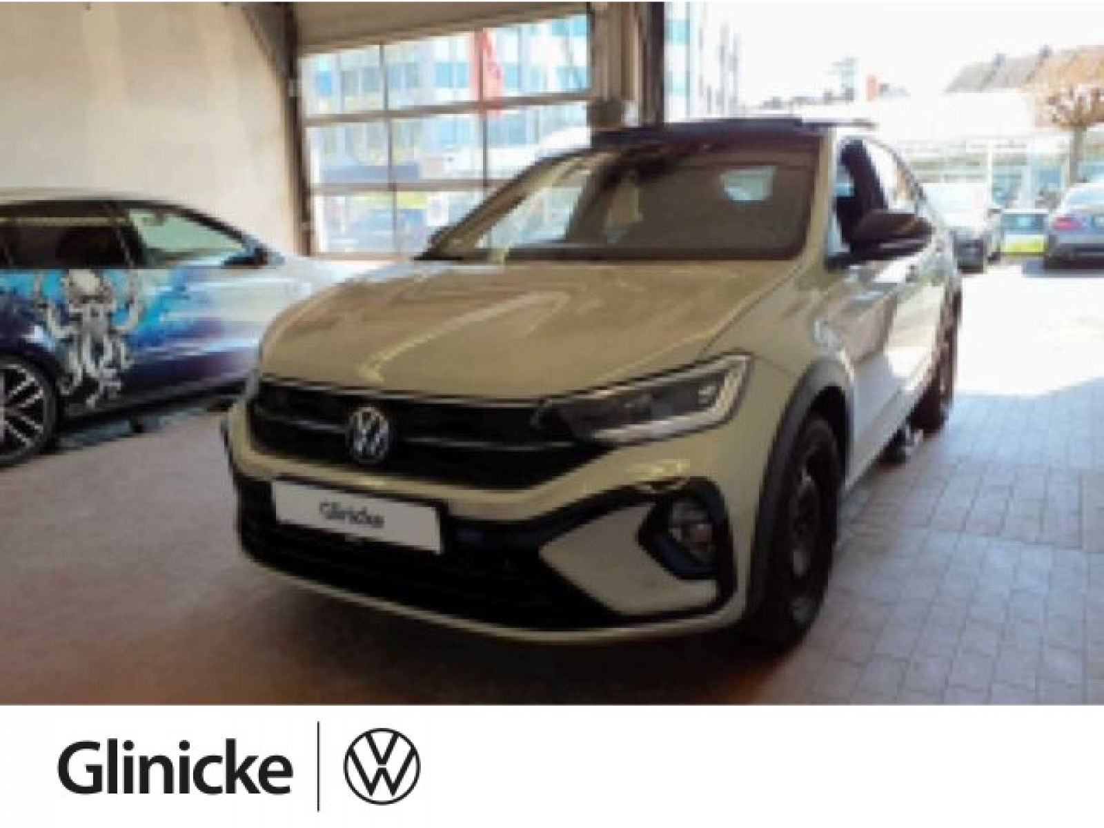 Taigo 1.0 TSI R-Line DSG, PANO, NAVI