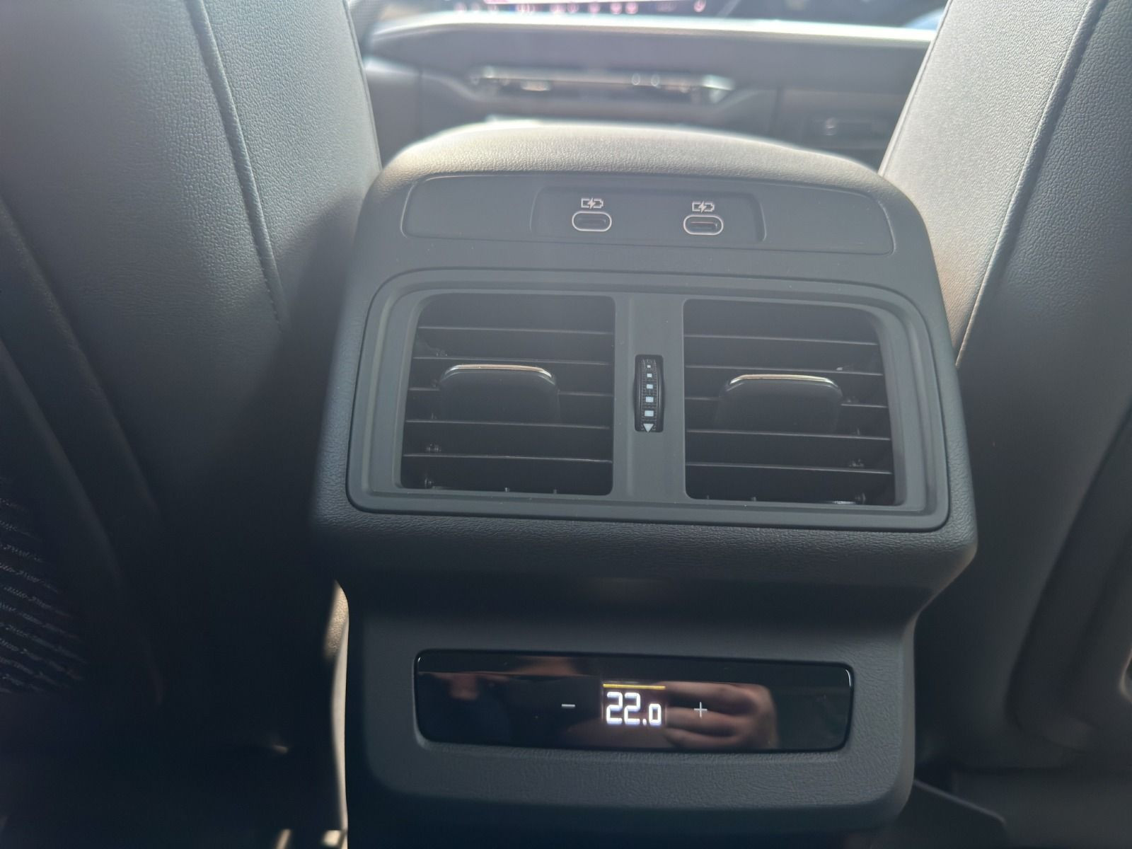 Audi - Q5_17