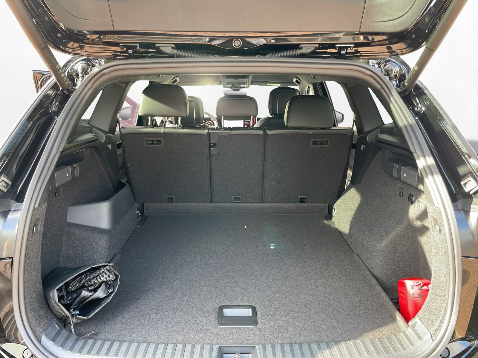 Volkswagen - Tayron_13