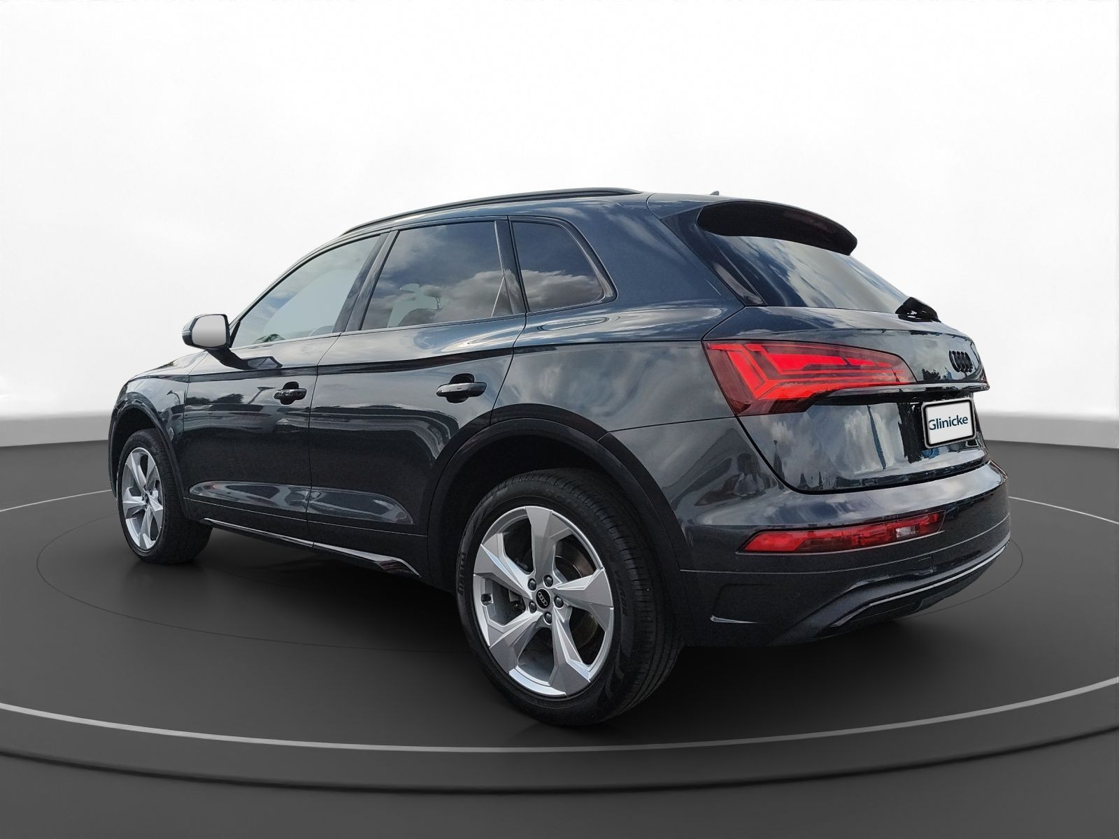 Audi - Q5_9
