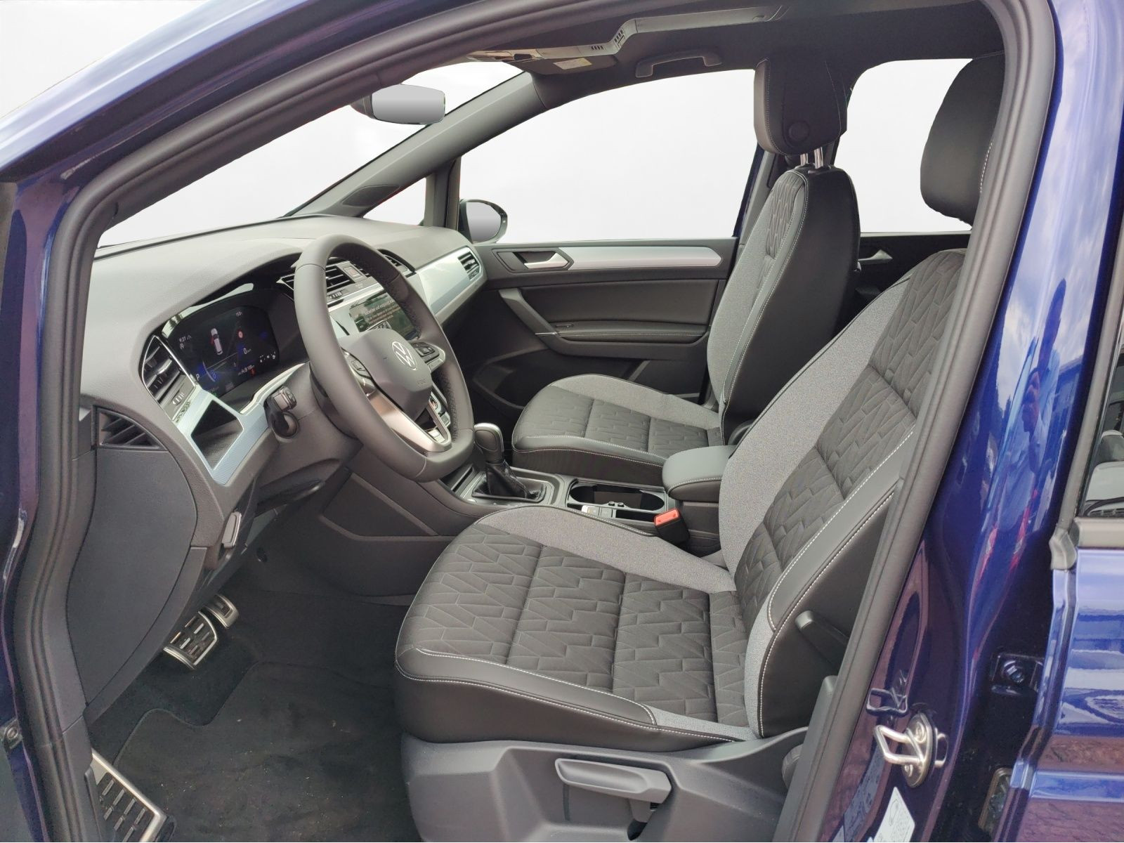 Volkswagen - Touran_4