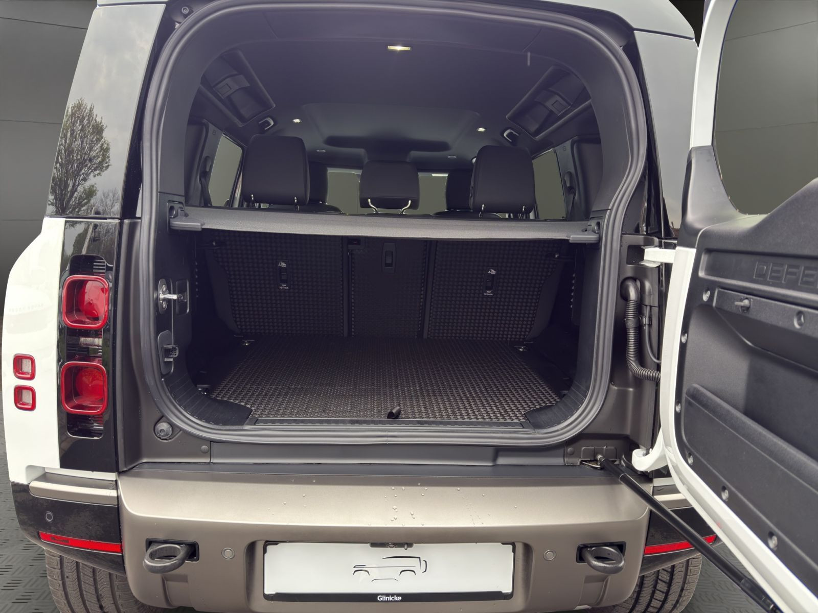 Land Rover - Defender_10