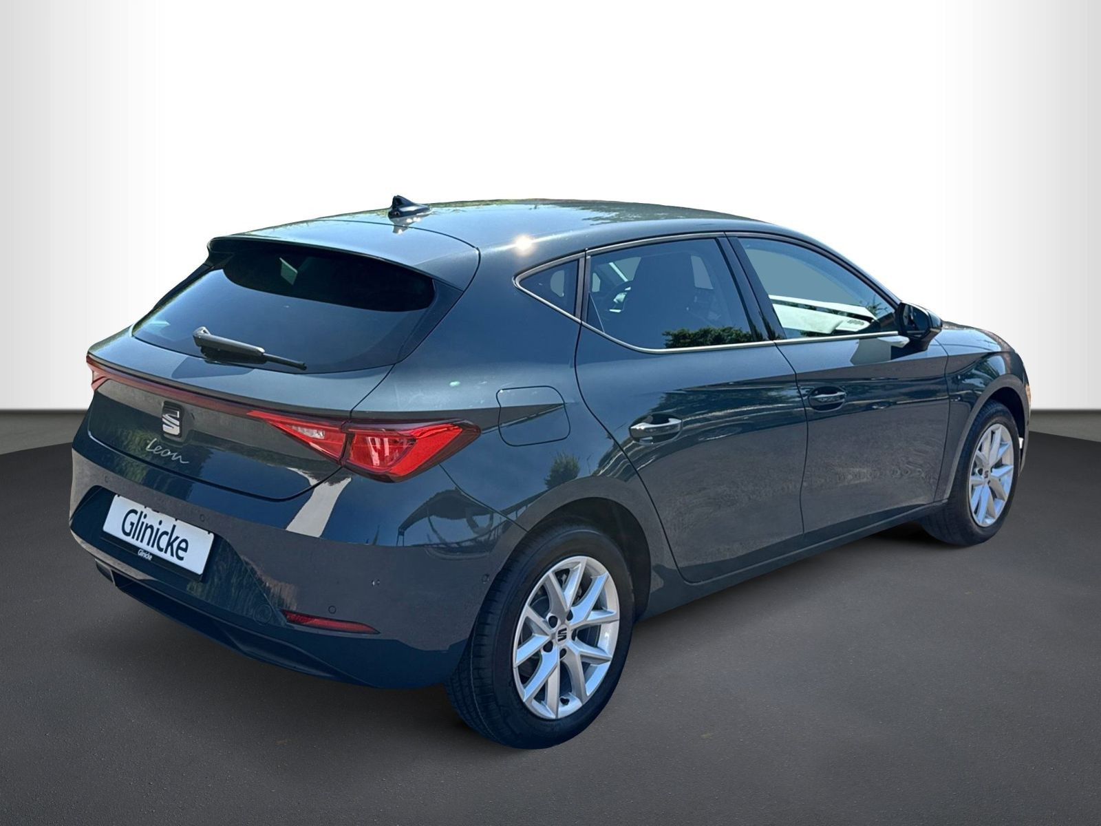 Seat - Leon_2