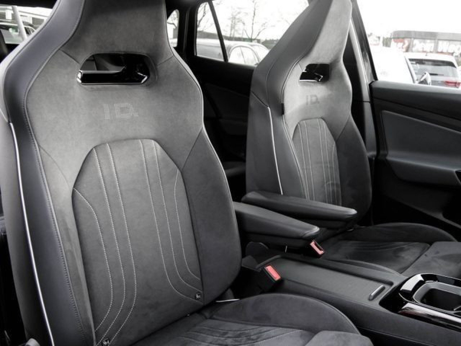 Volkswagen - ID.4_4