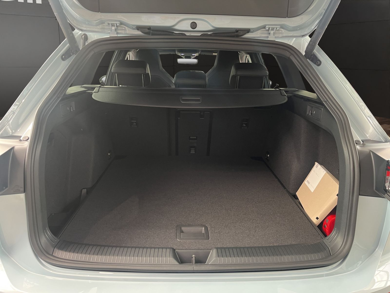Volkswagen - Golf Variant_9