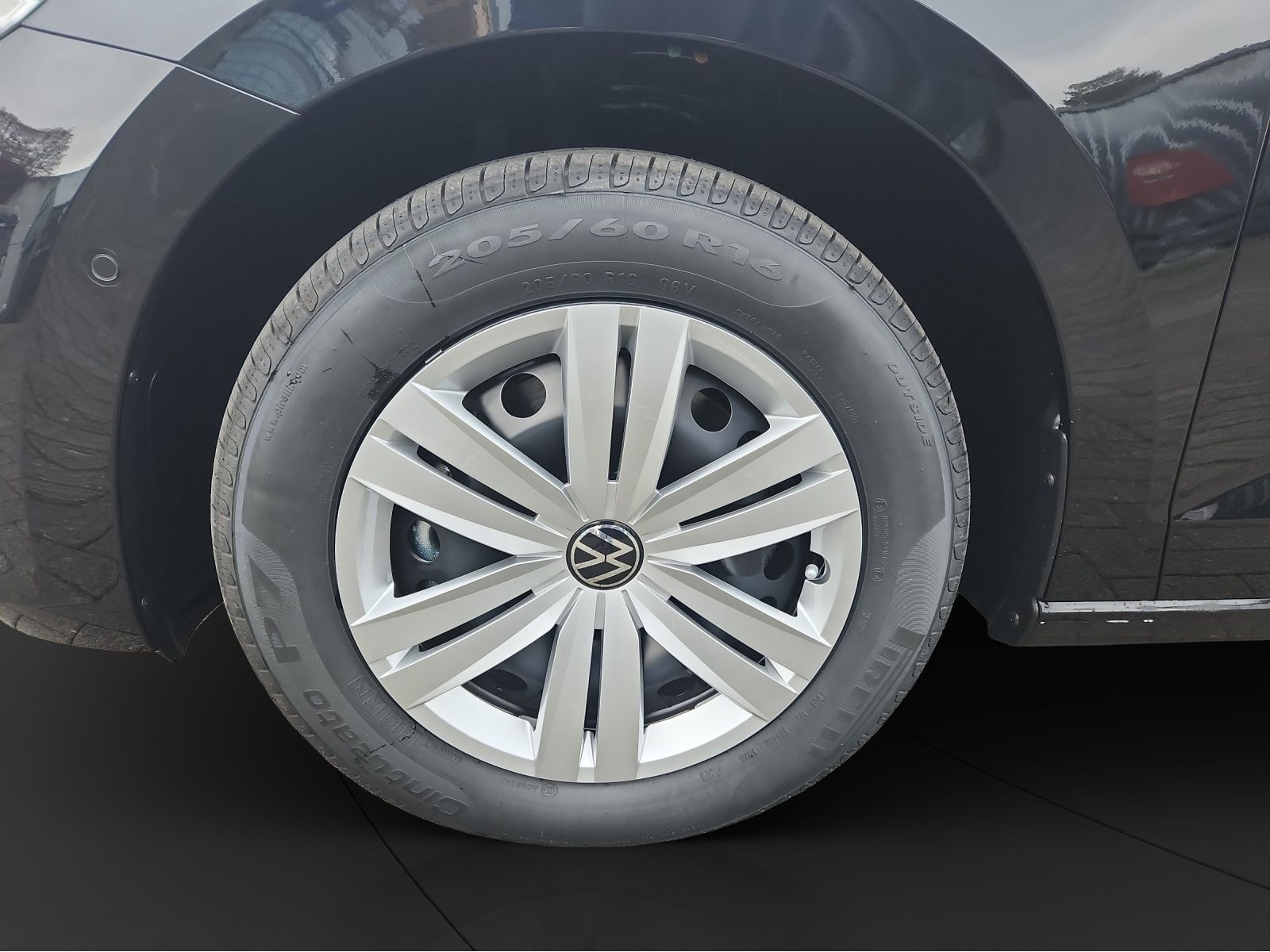Volkswagen - Touran_9 Volkswagen - Touran_9