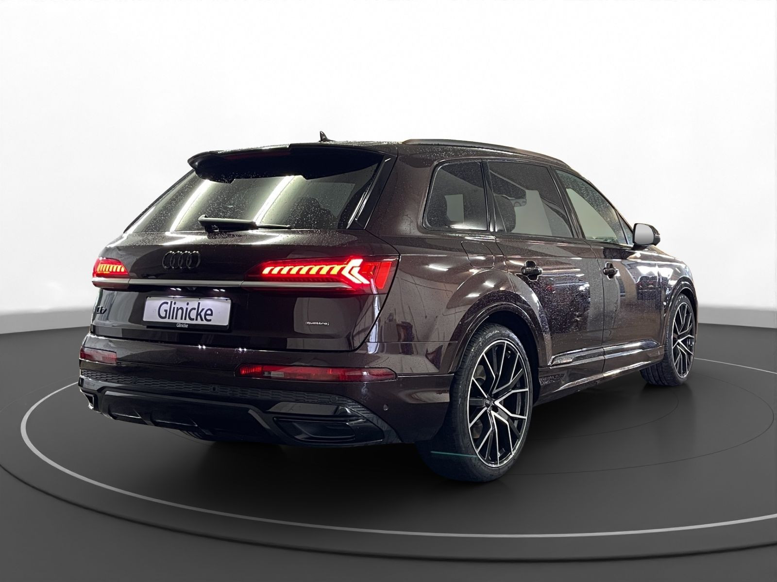 Audi - Q7_6