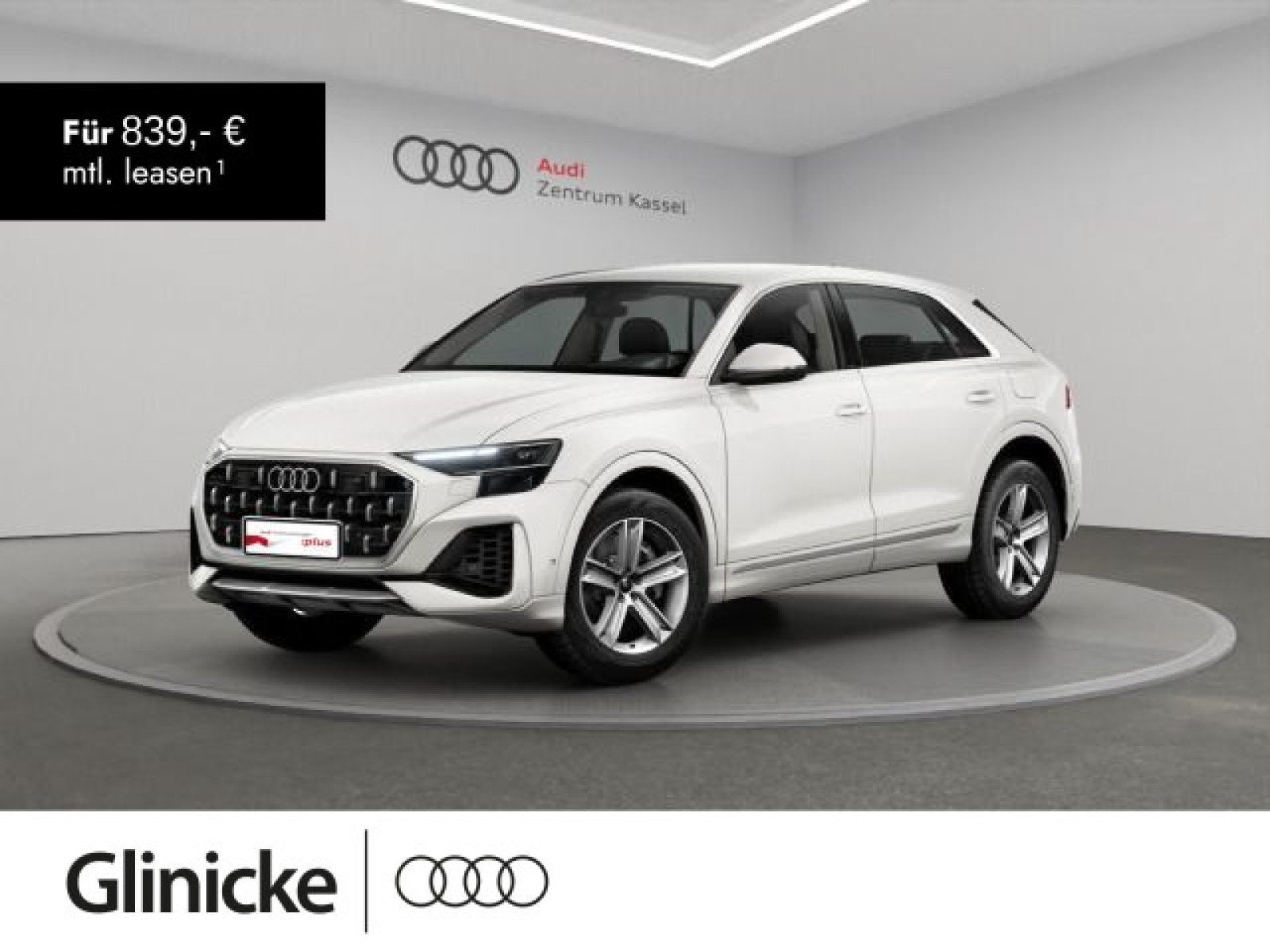 Audi - Q8_1