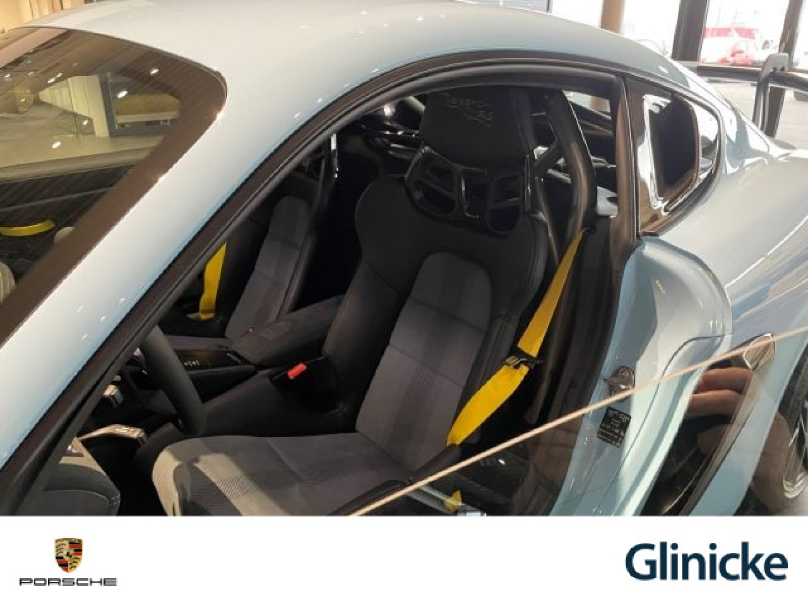 Porsche - Cayman_23