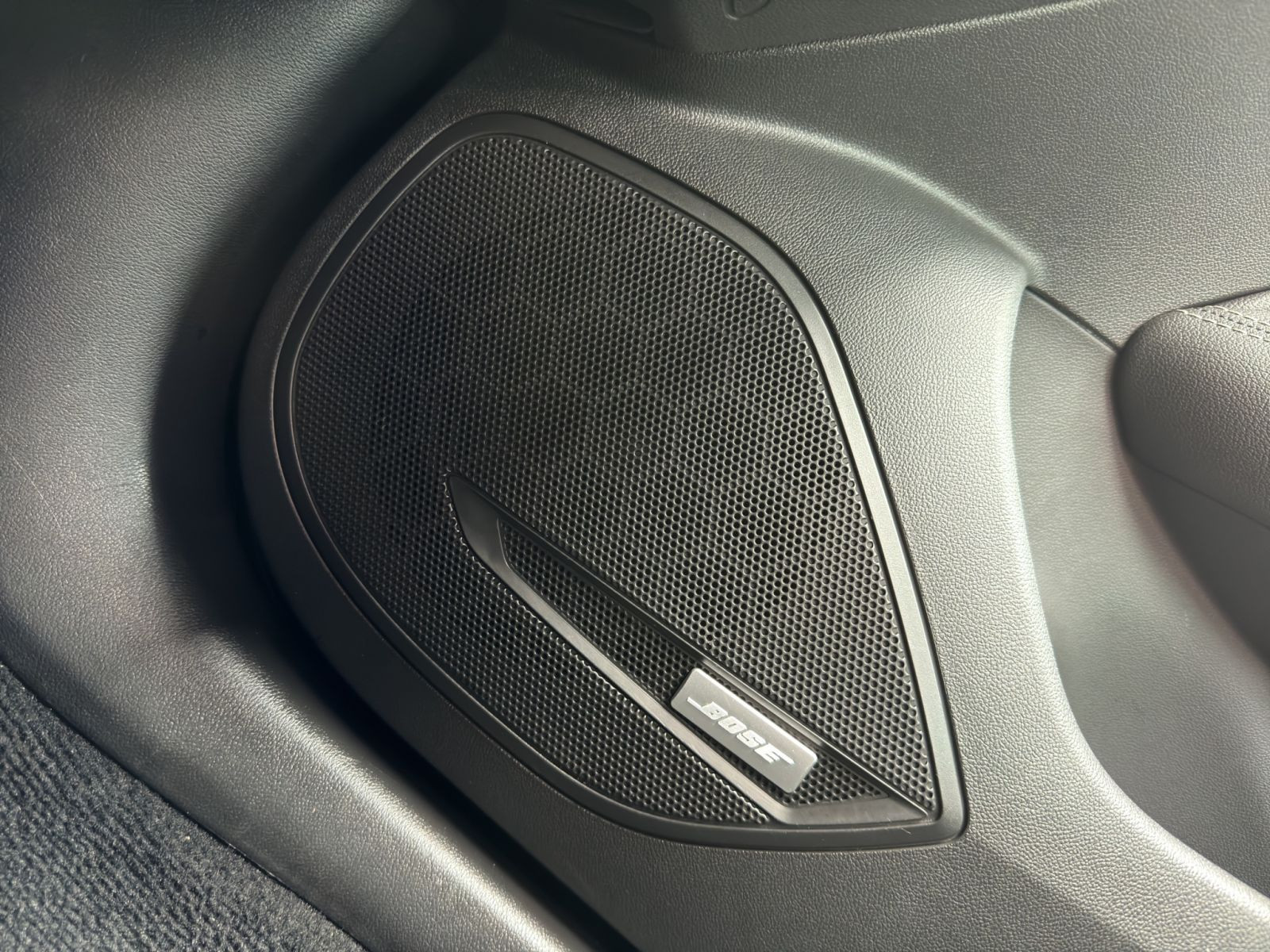 Opel - Insignia_17