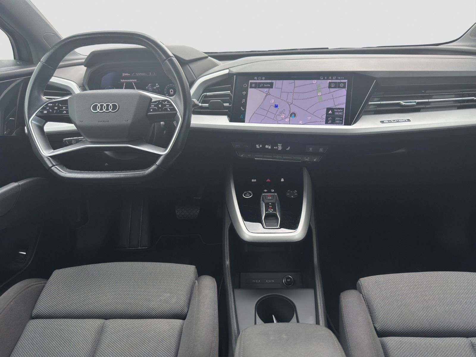 Audi - Q4_13