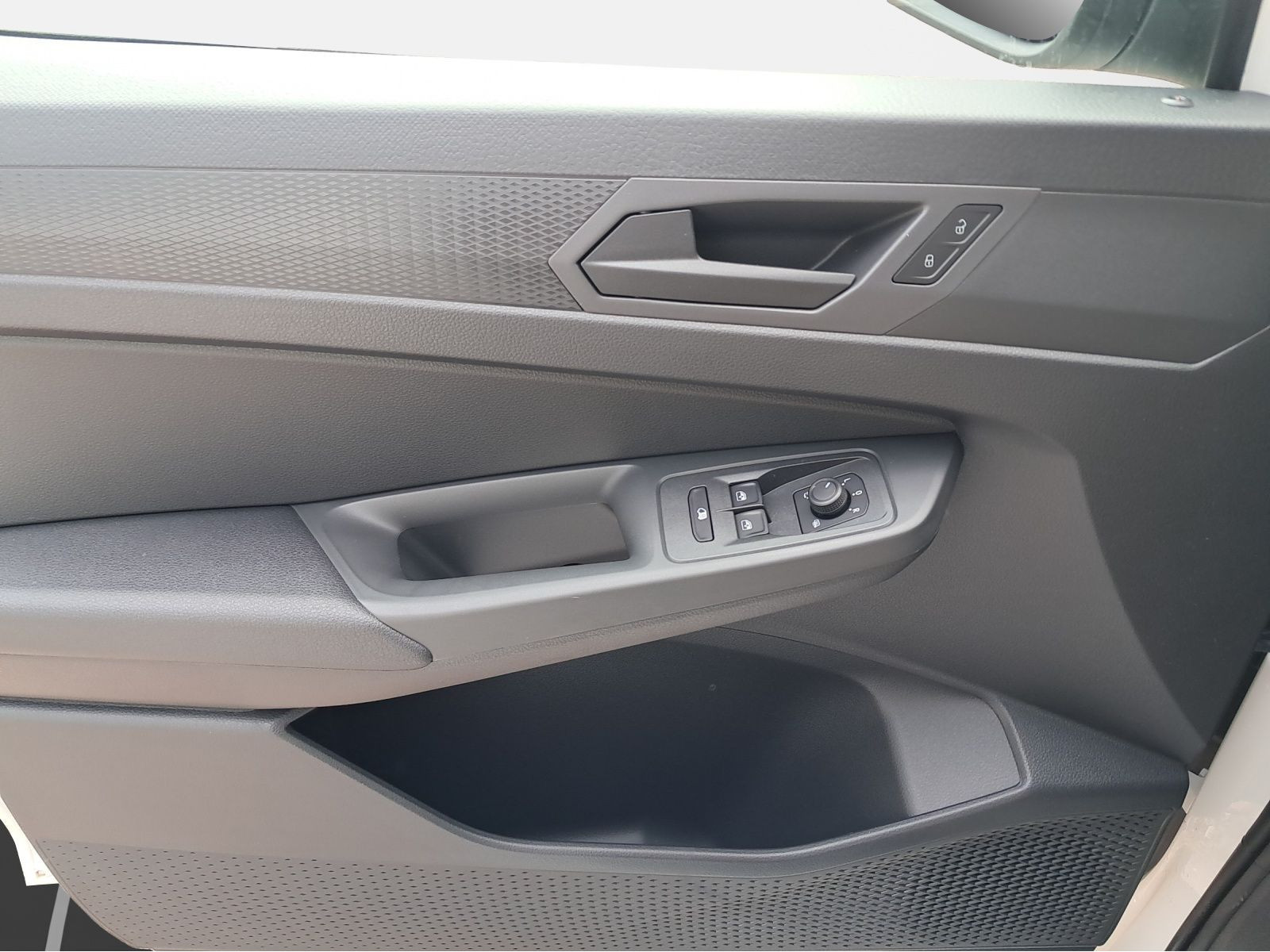 Volkswagen - Caddy Cargo_14