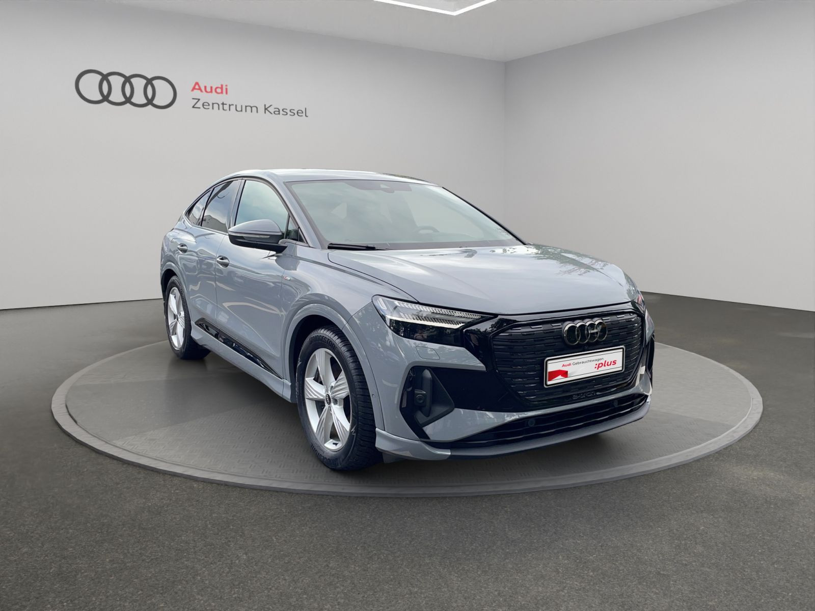 Audi - Q4 Sportback e-tron_9