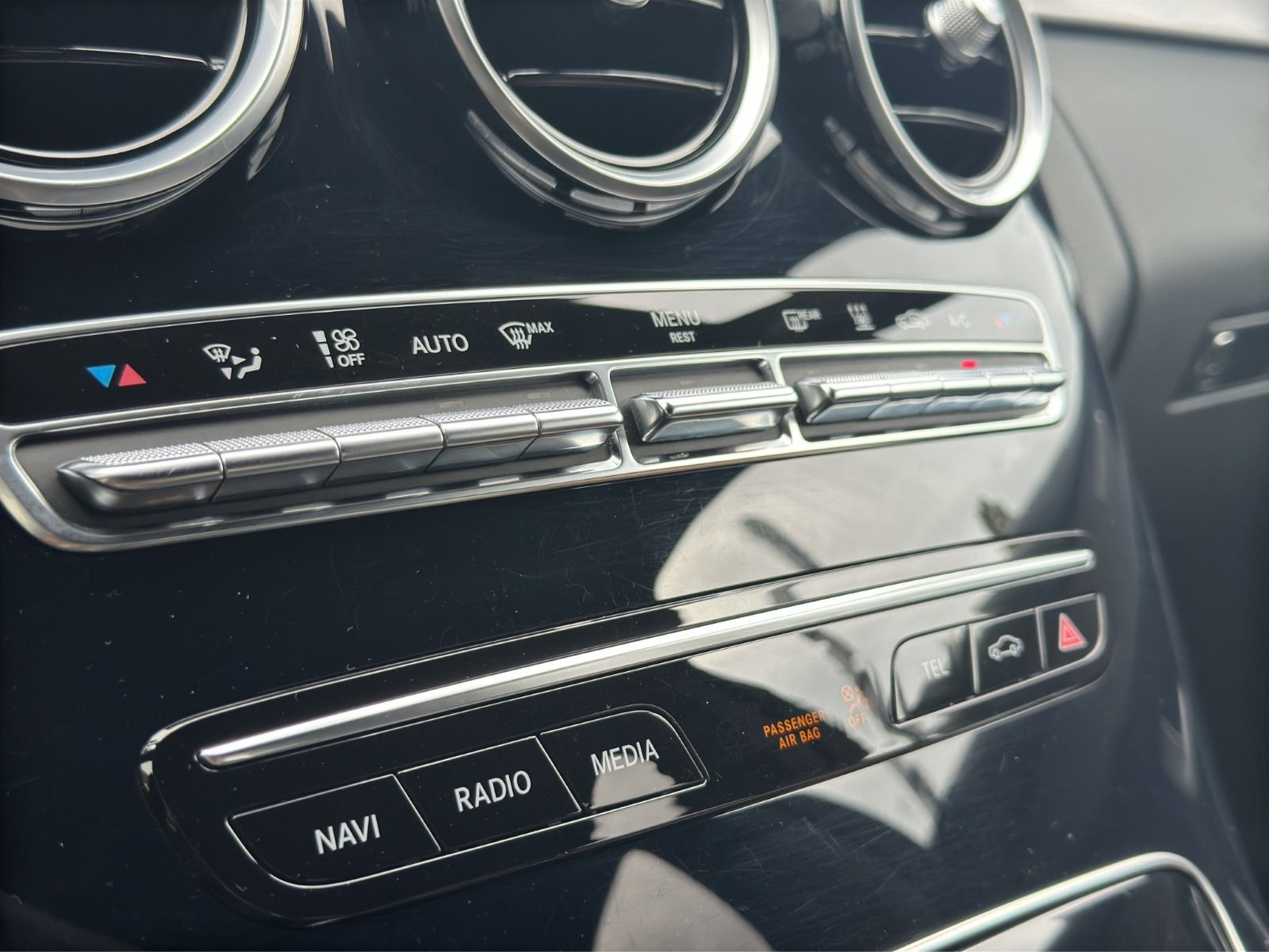 Mercedes-Benz - C 300_13