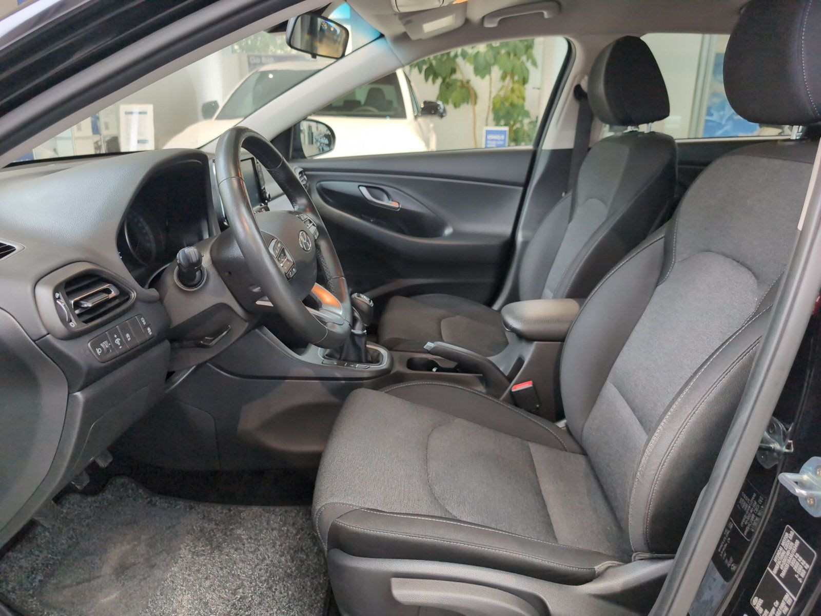 Hyundai - i30_5