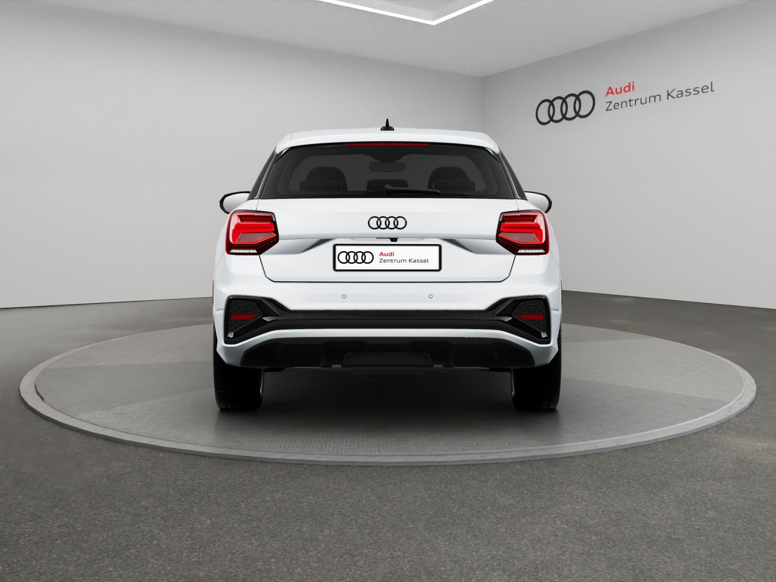 Audi - Q2_6