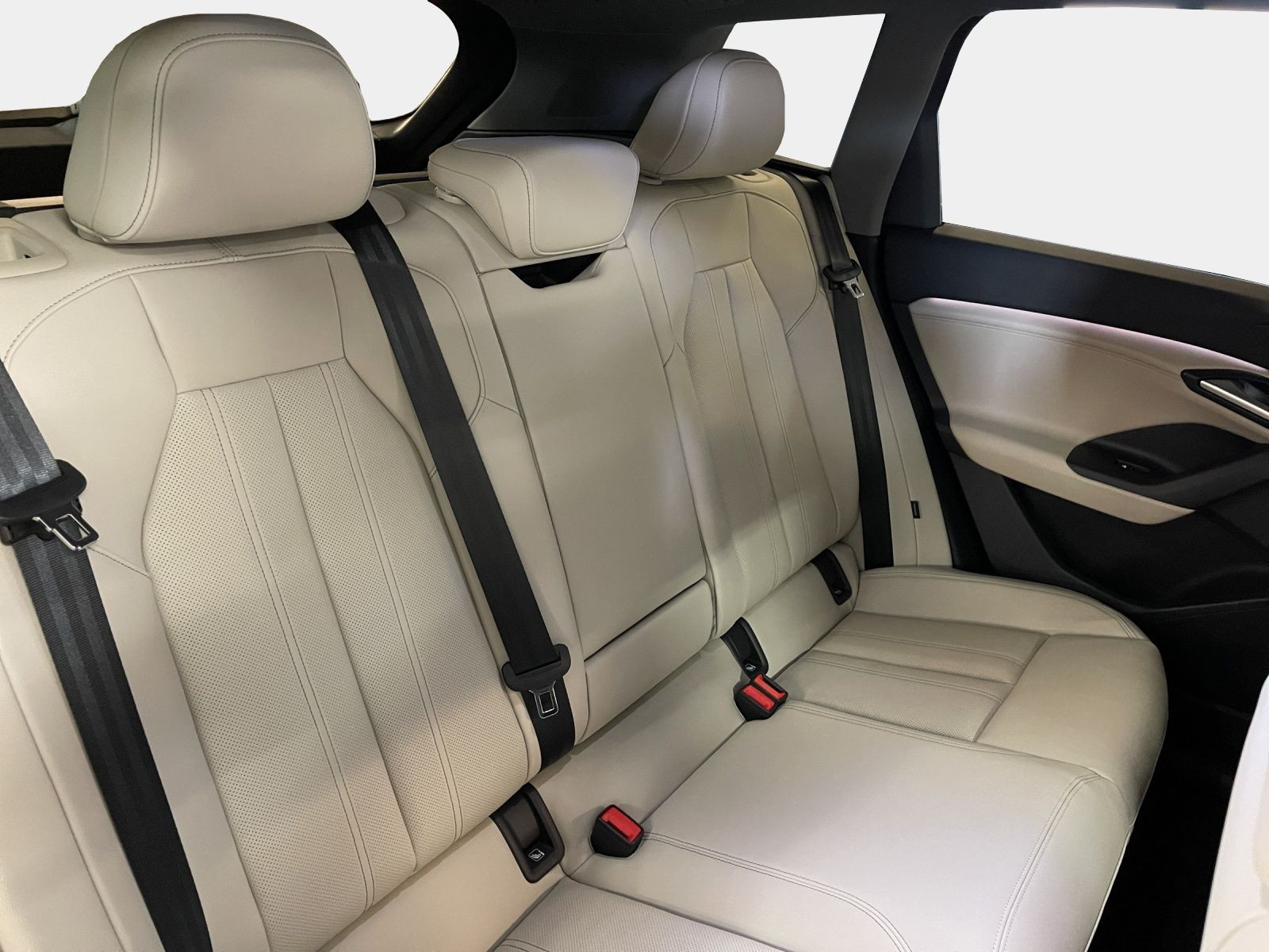 Audi - Q6 SUV e-tron_22 Audi - Q6 SUV e-tron_22