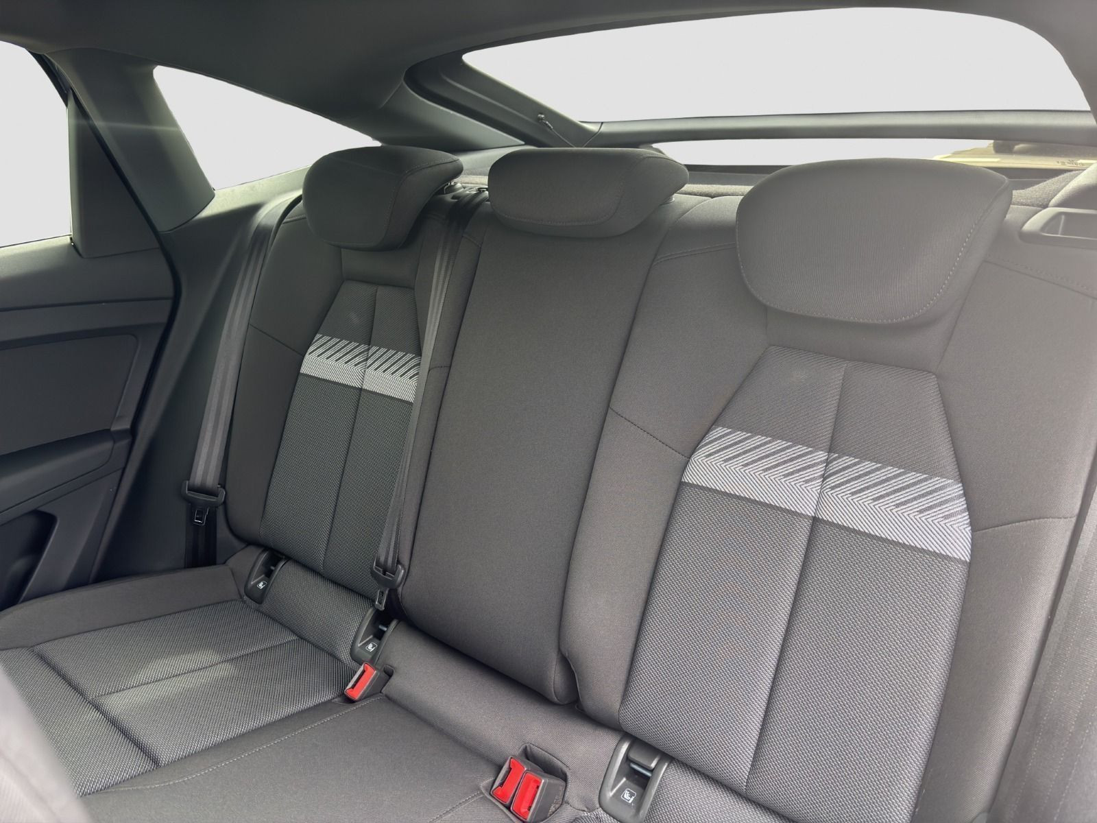 Audi - Q4 Sportback e-tron_12