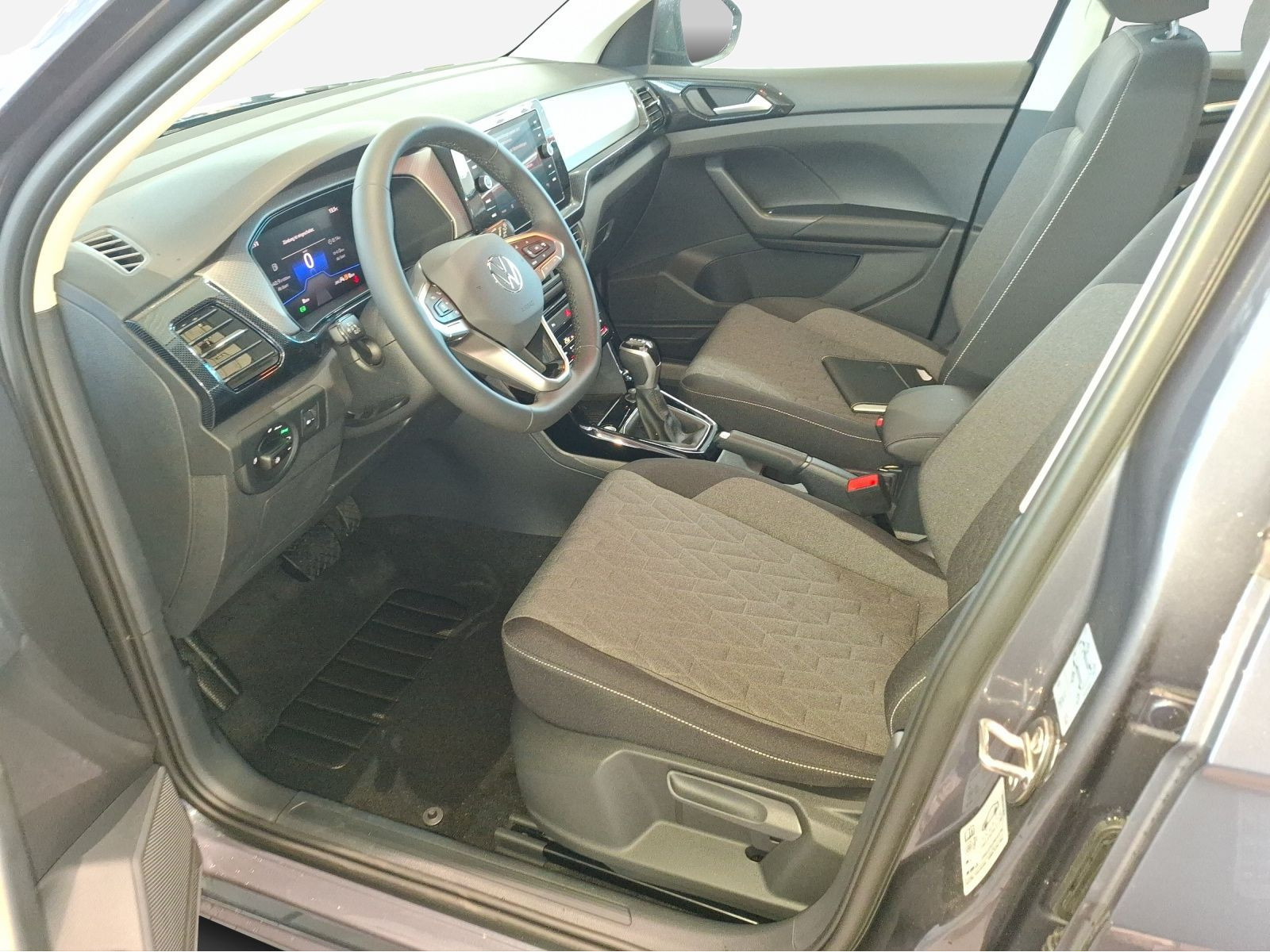 Volkswagen - T-Cross_4