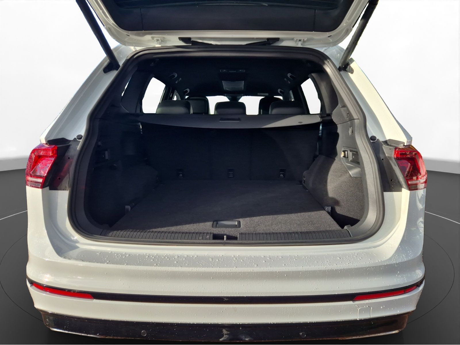 Volkswagen - Tiguan Allspace_10