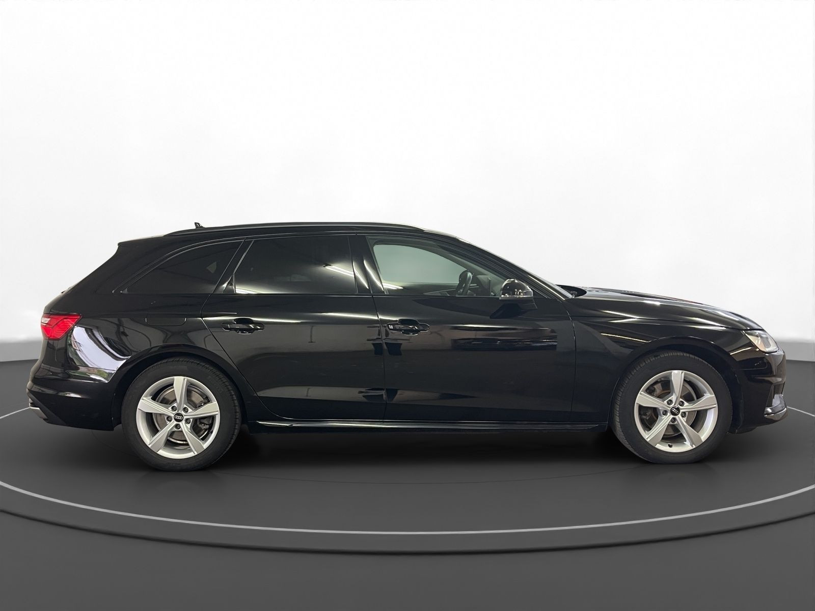 Audi - A4 Avant_7