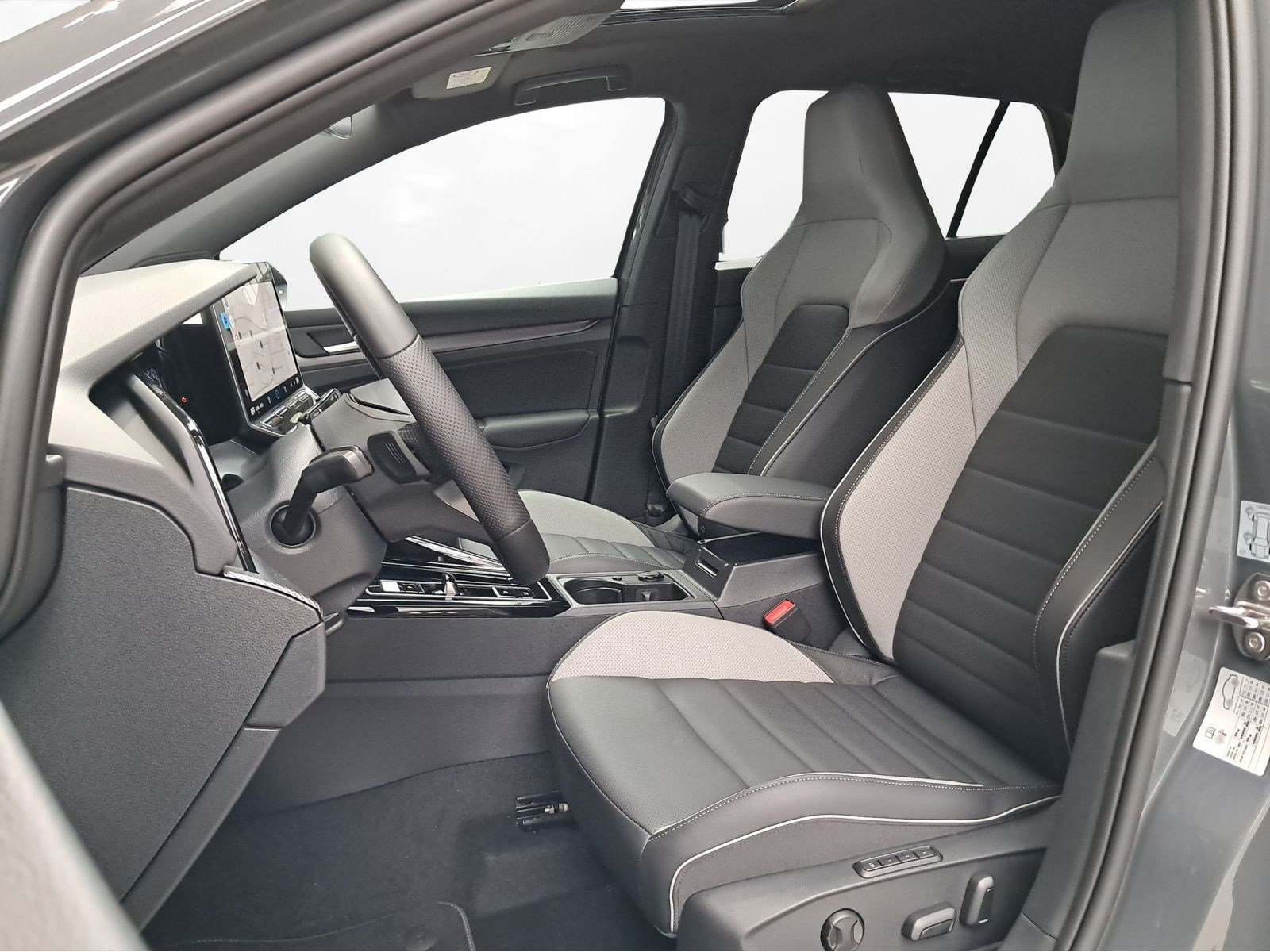 Volkswagen - Golf_5