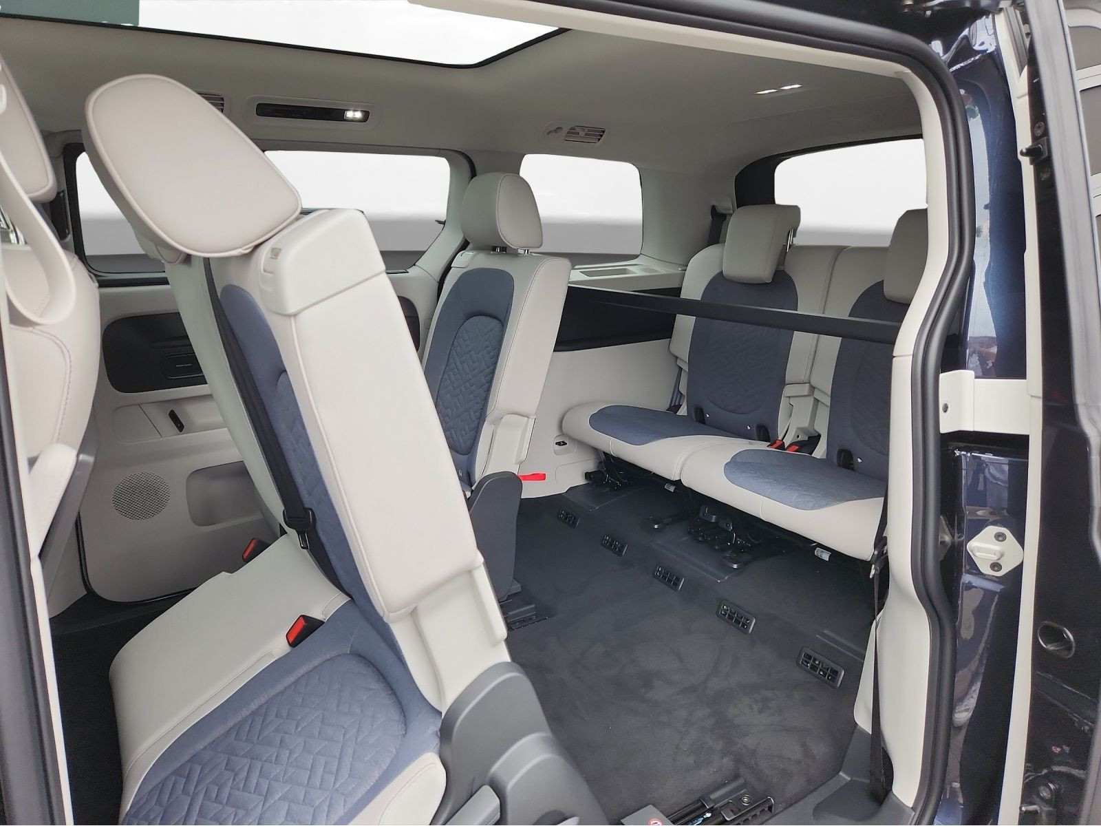 Volkswagen - ID. Buzz_9