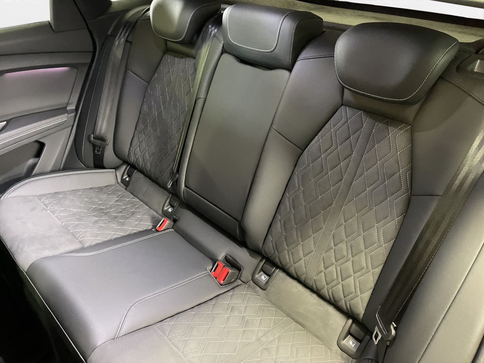 Audi - Q4 Sportback e-tron_20