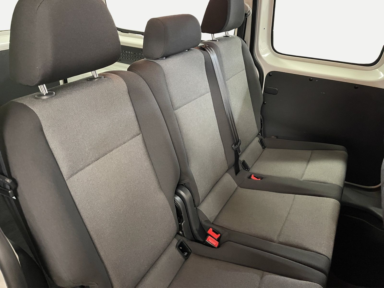 Volkswagen - Caddy Maxi_18