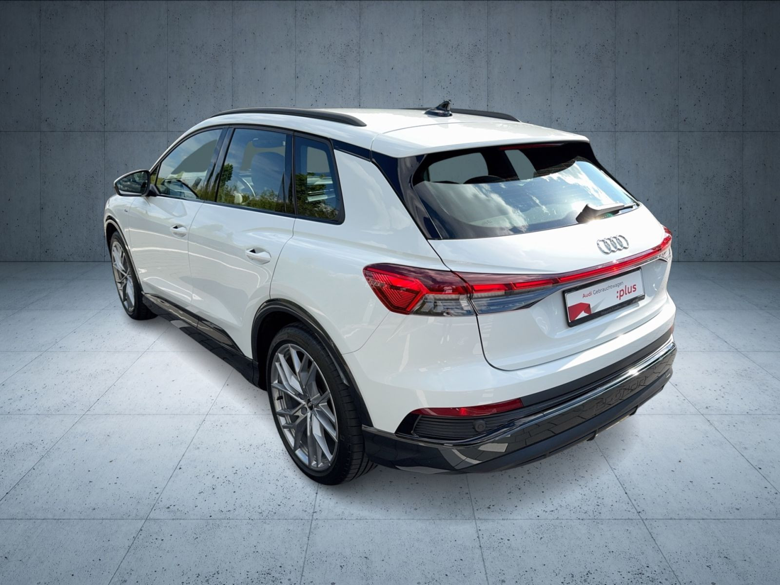 Audi - Q4 e-tron_3 Audi - Q4 e-tron_3