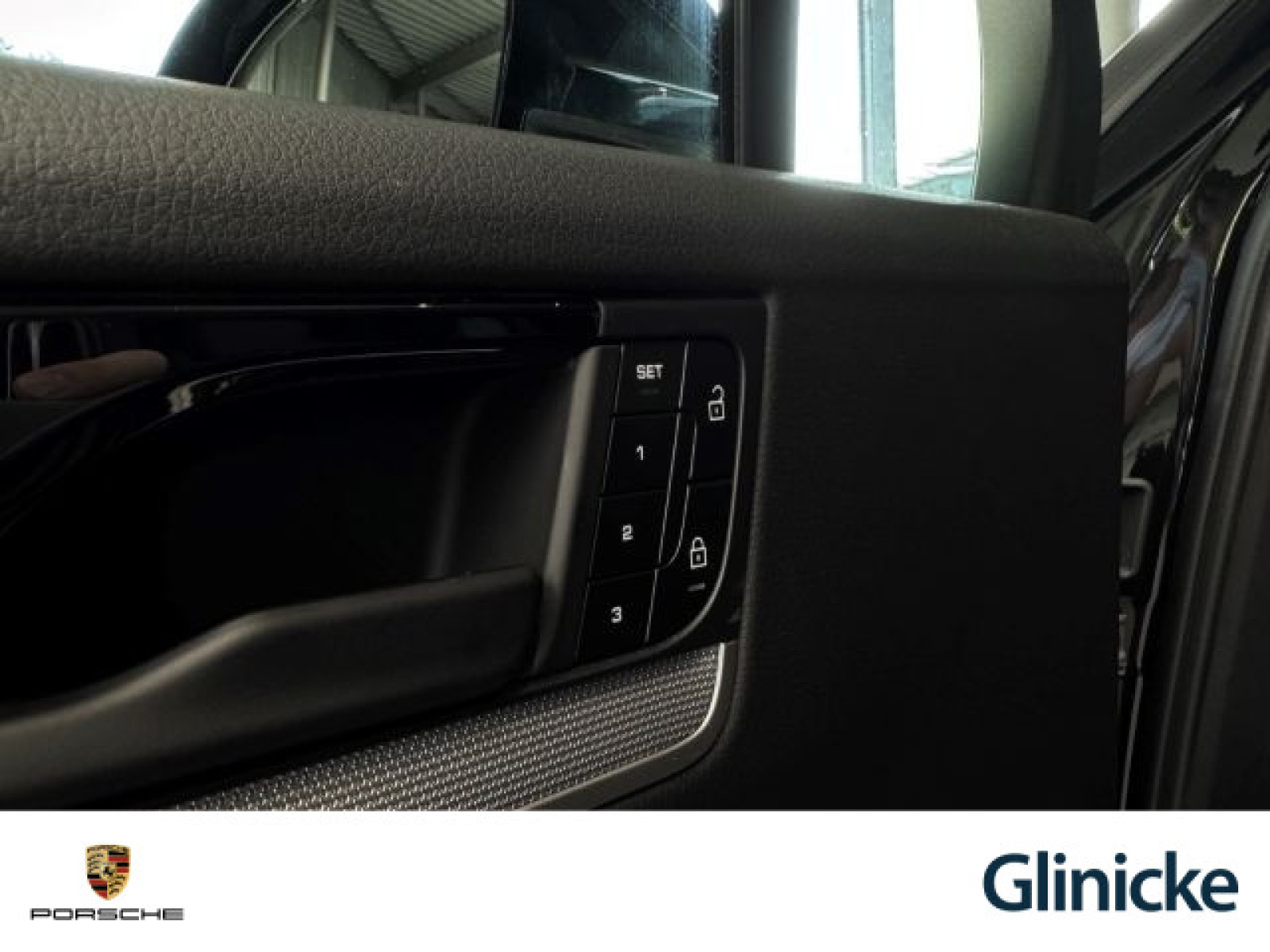 Porsche - Cayenne_23