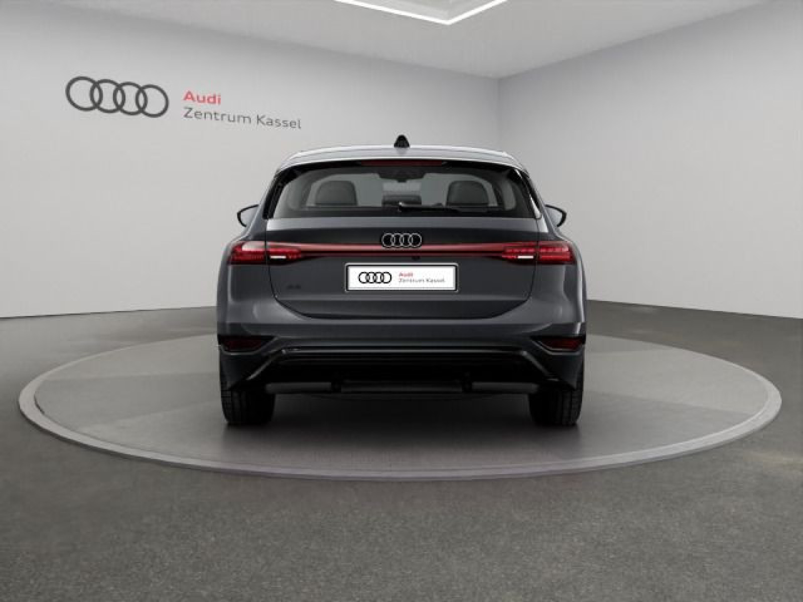 Audi - A6 Avant e-tron_6