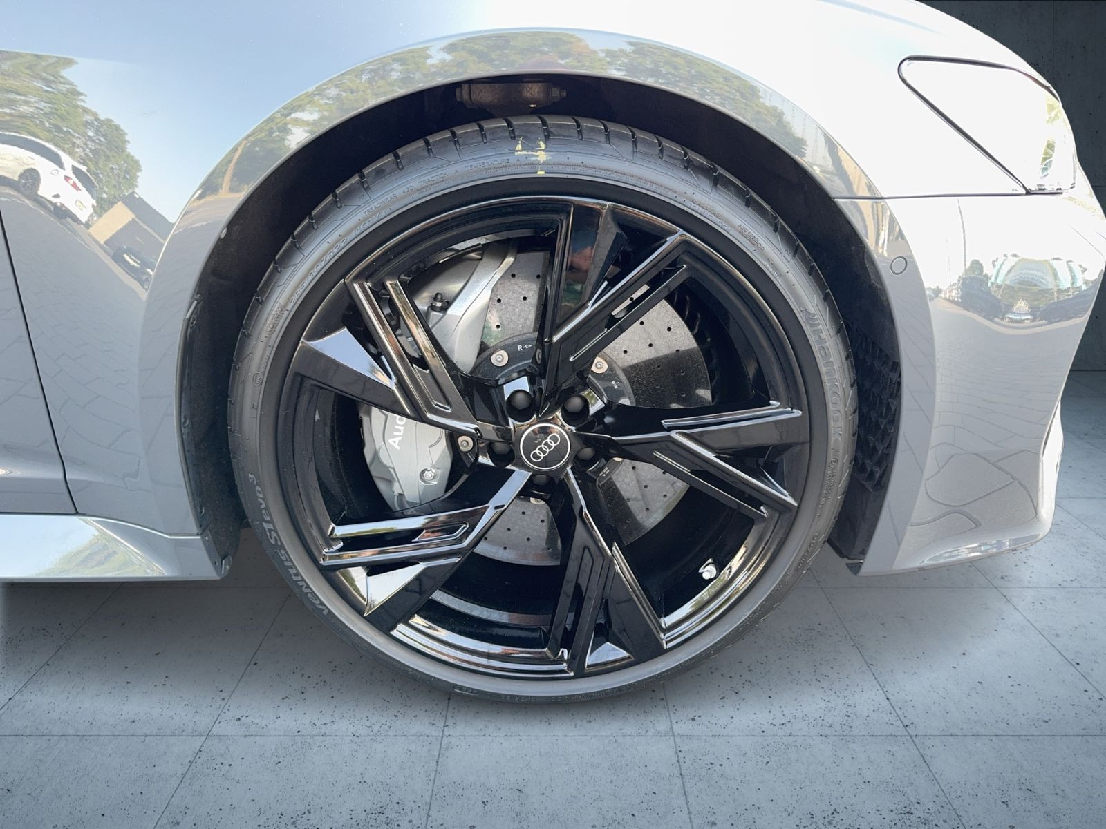Audi - RS 6 Avant_9
