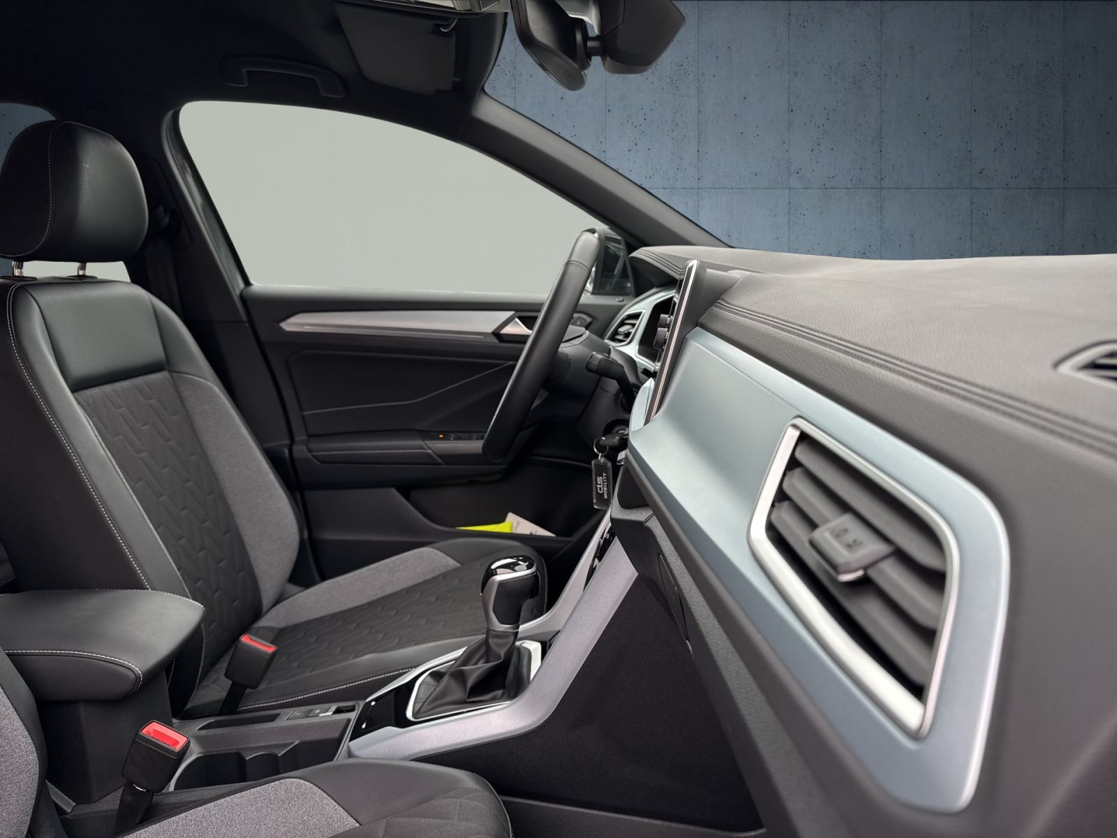 Volkswagen - T-Roc_25