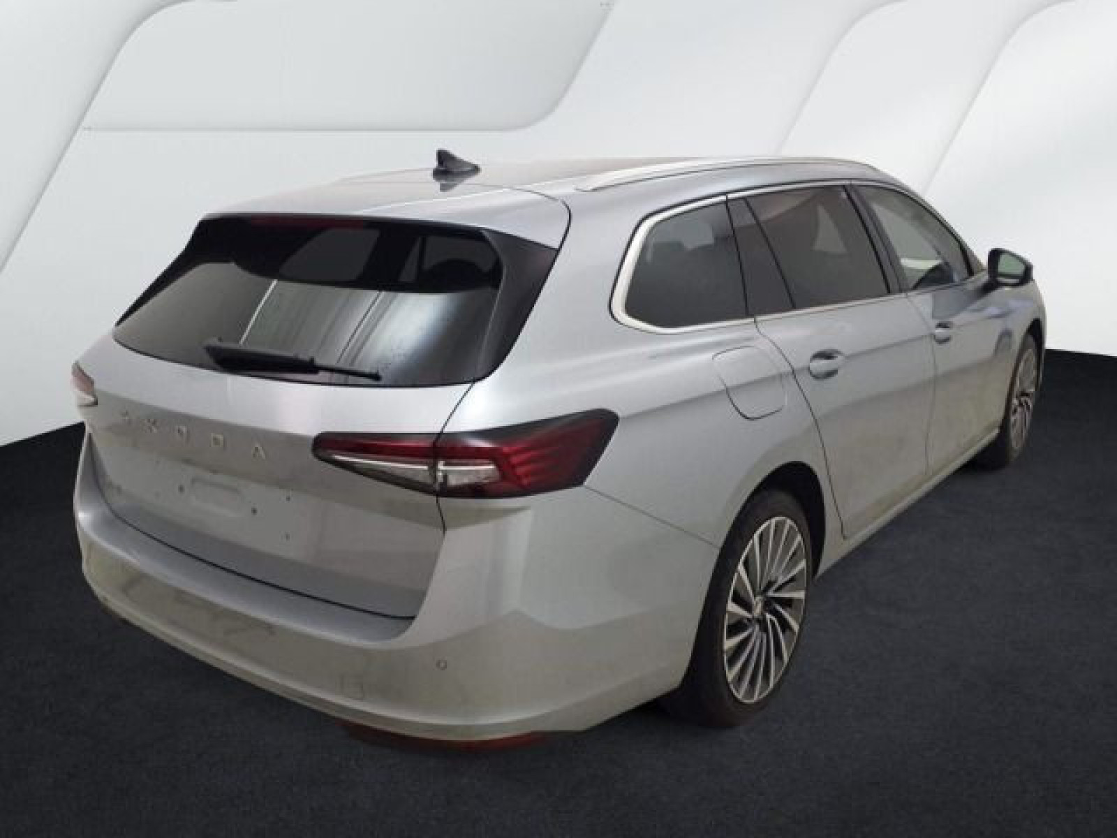 Škoda - Superb_2