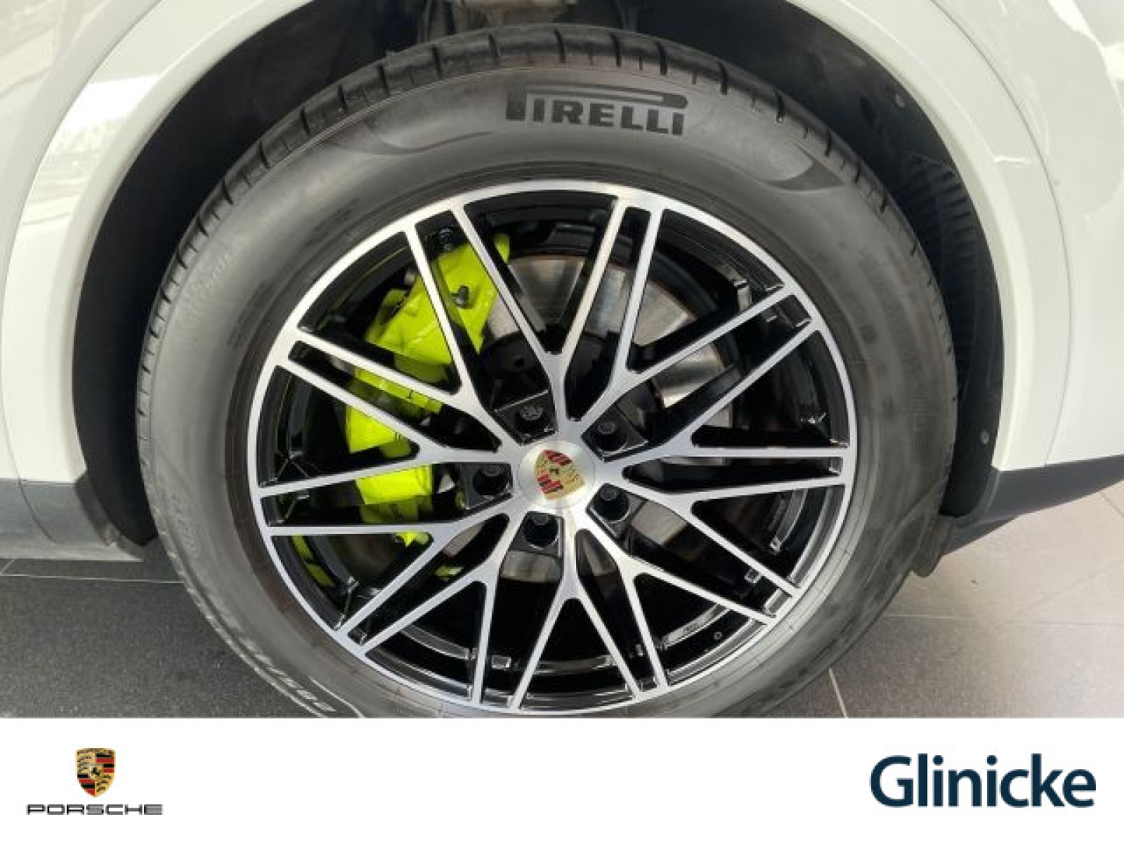 Porsche - Cayenne_39