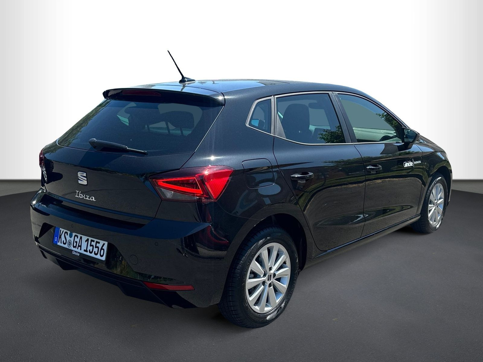Seat - Ibiza_4
