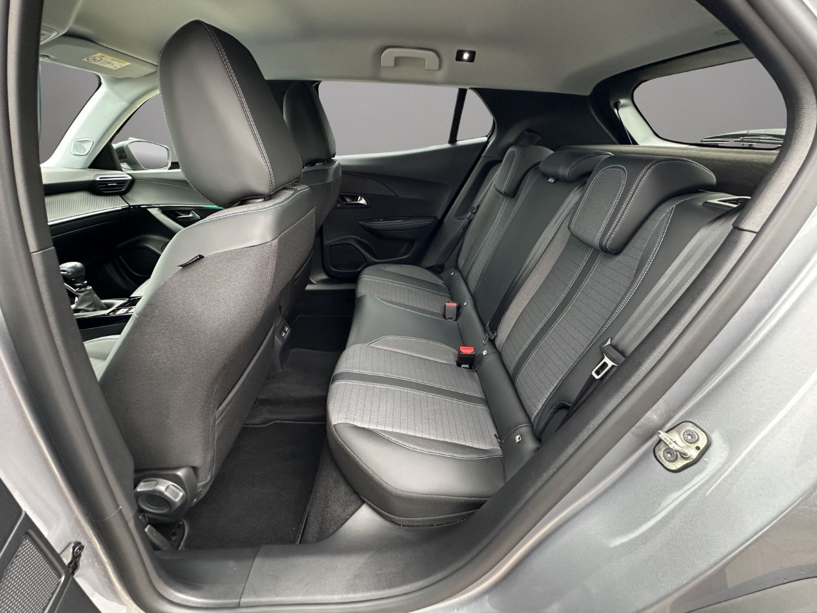 Peugeot - 2008_14