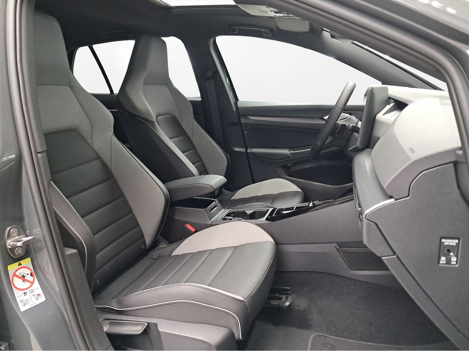 Volkswagen - Golf_6