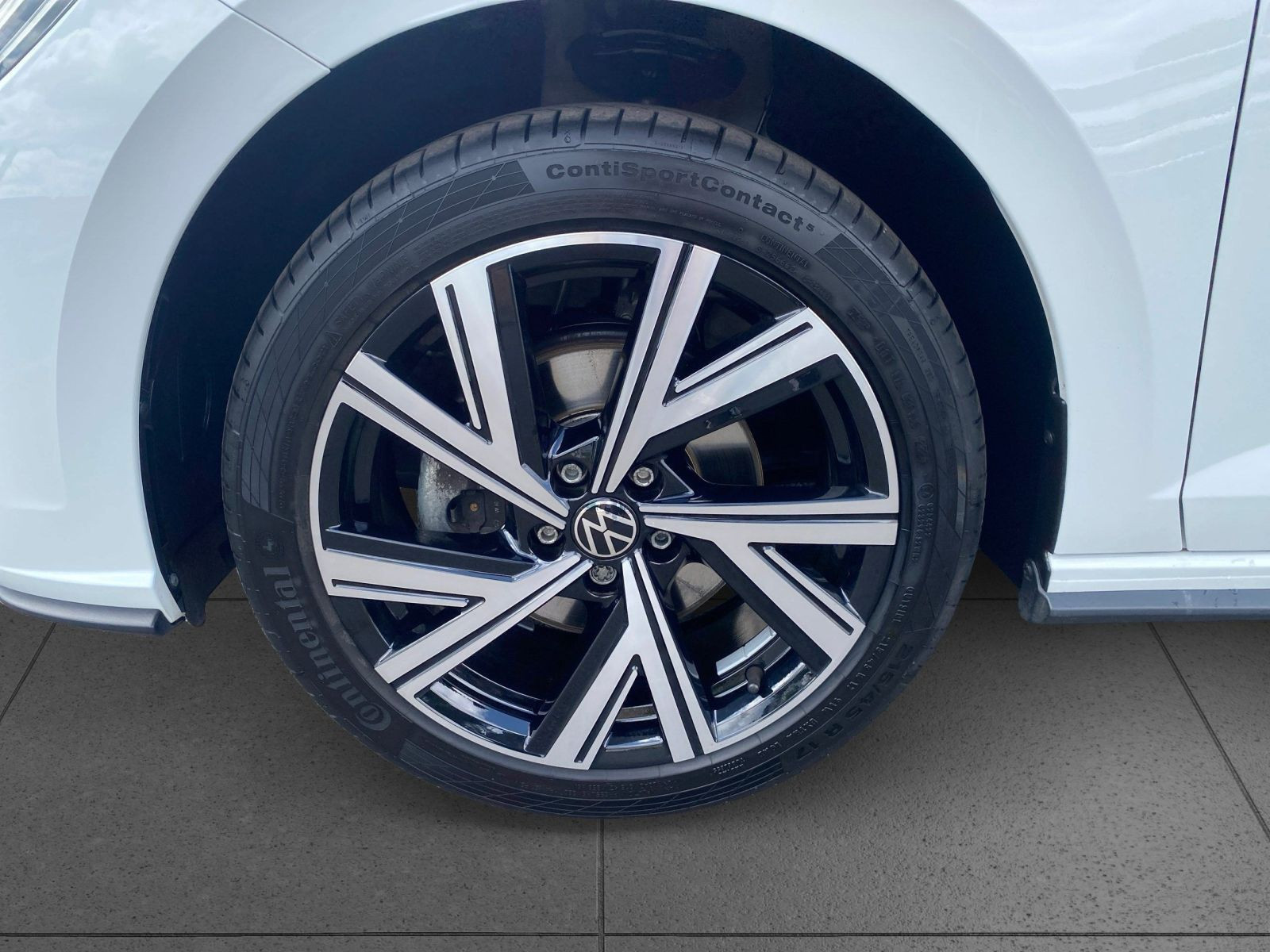 Volkswagen - Polo_7