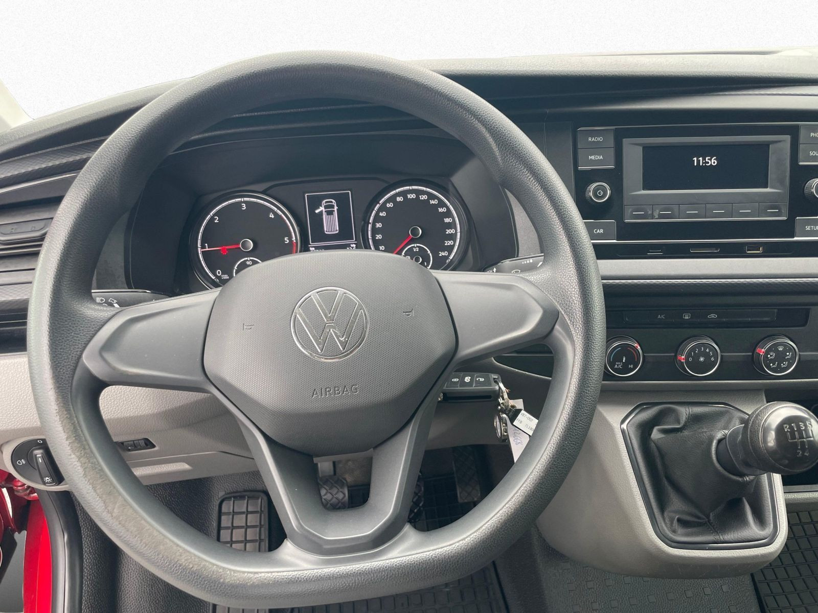 Volkswagen - T6.1 Transporter_8