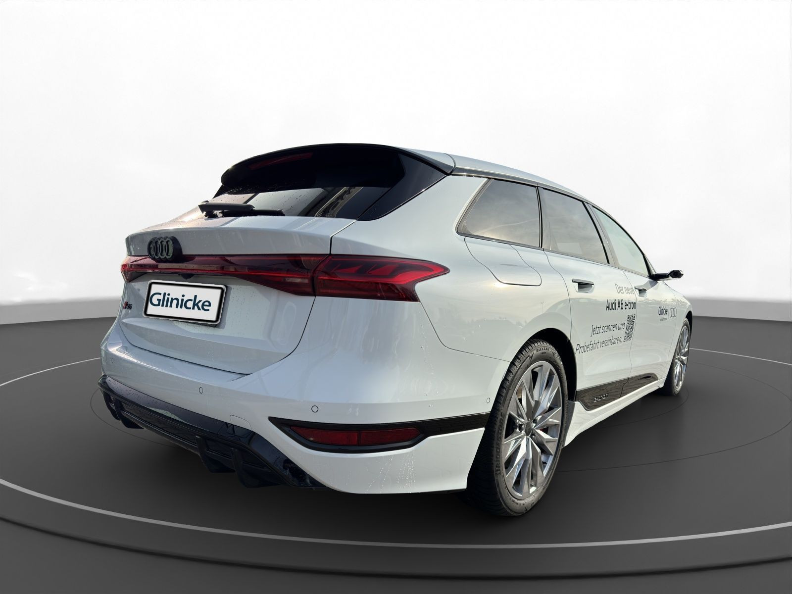 Audi - S6 Avant e-tron_11