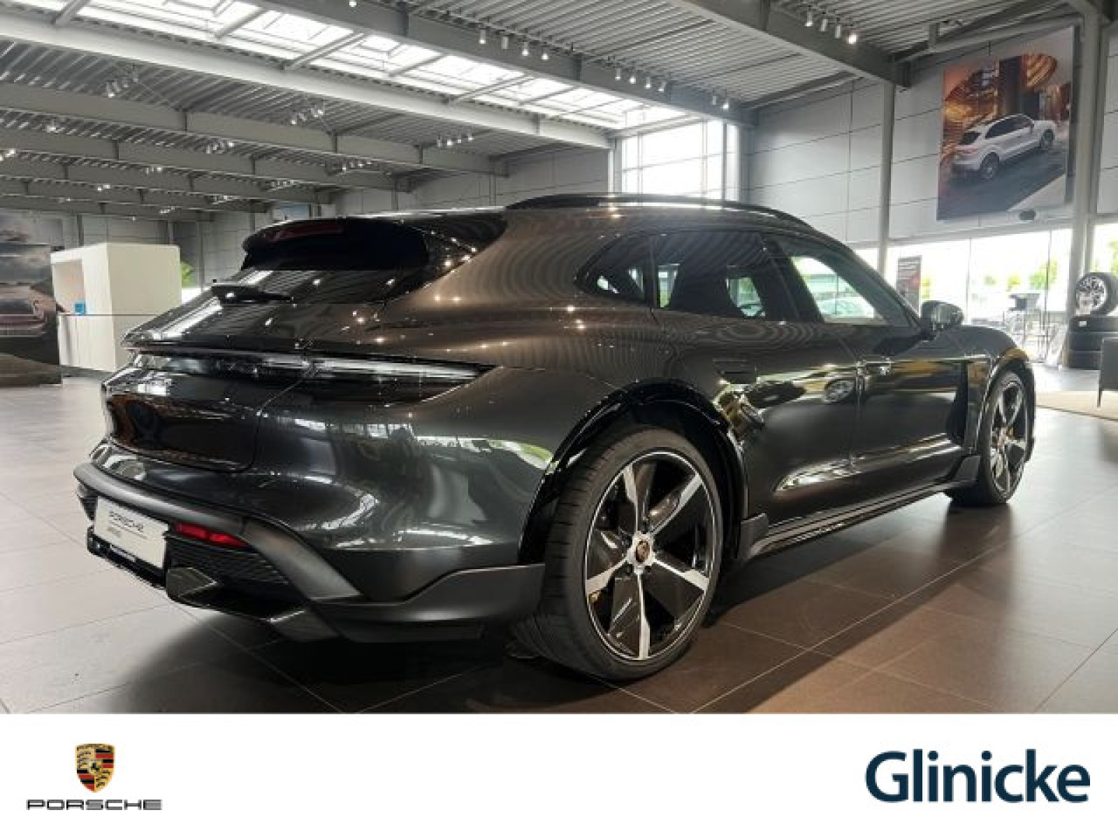 Porsche - Taycan_6