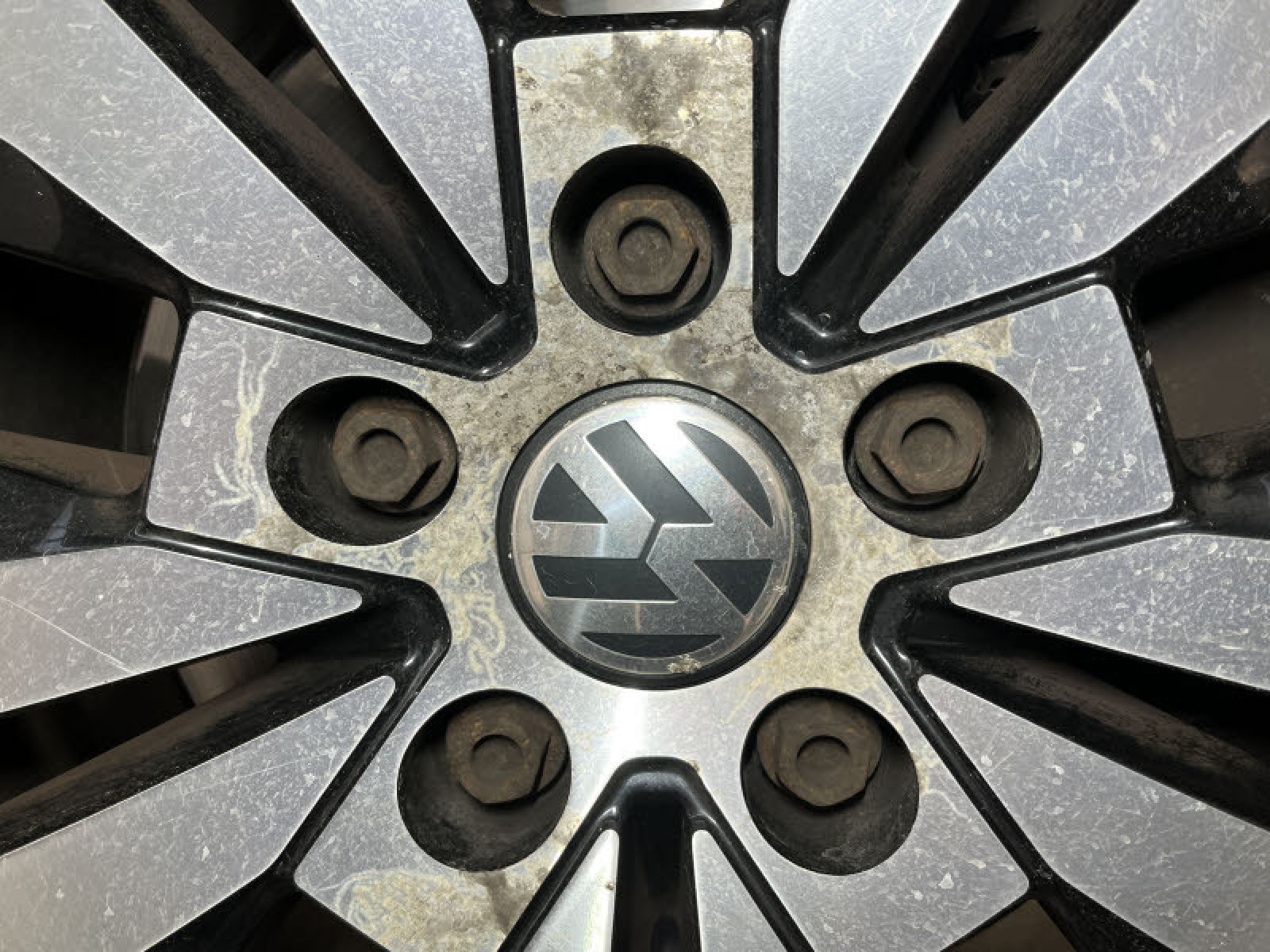 Volkswagen - Amarok_35